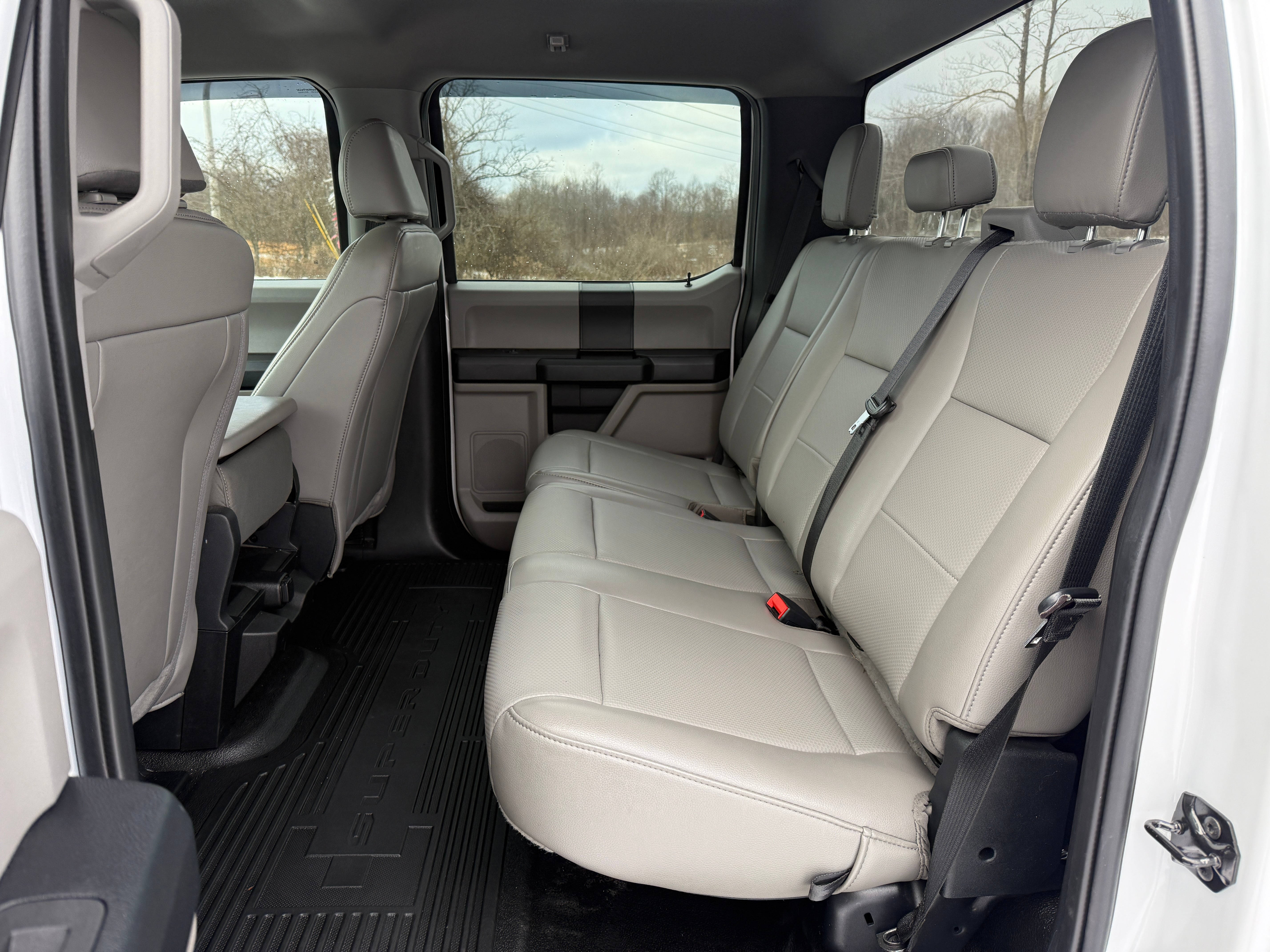 2020 Ford Super Duty F-350 SRW XL 4WD Crew Cab 6.75' Box