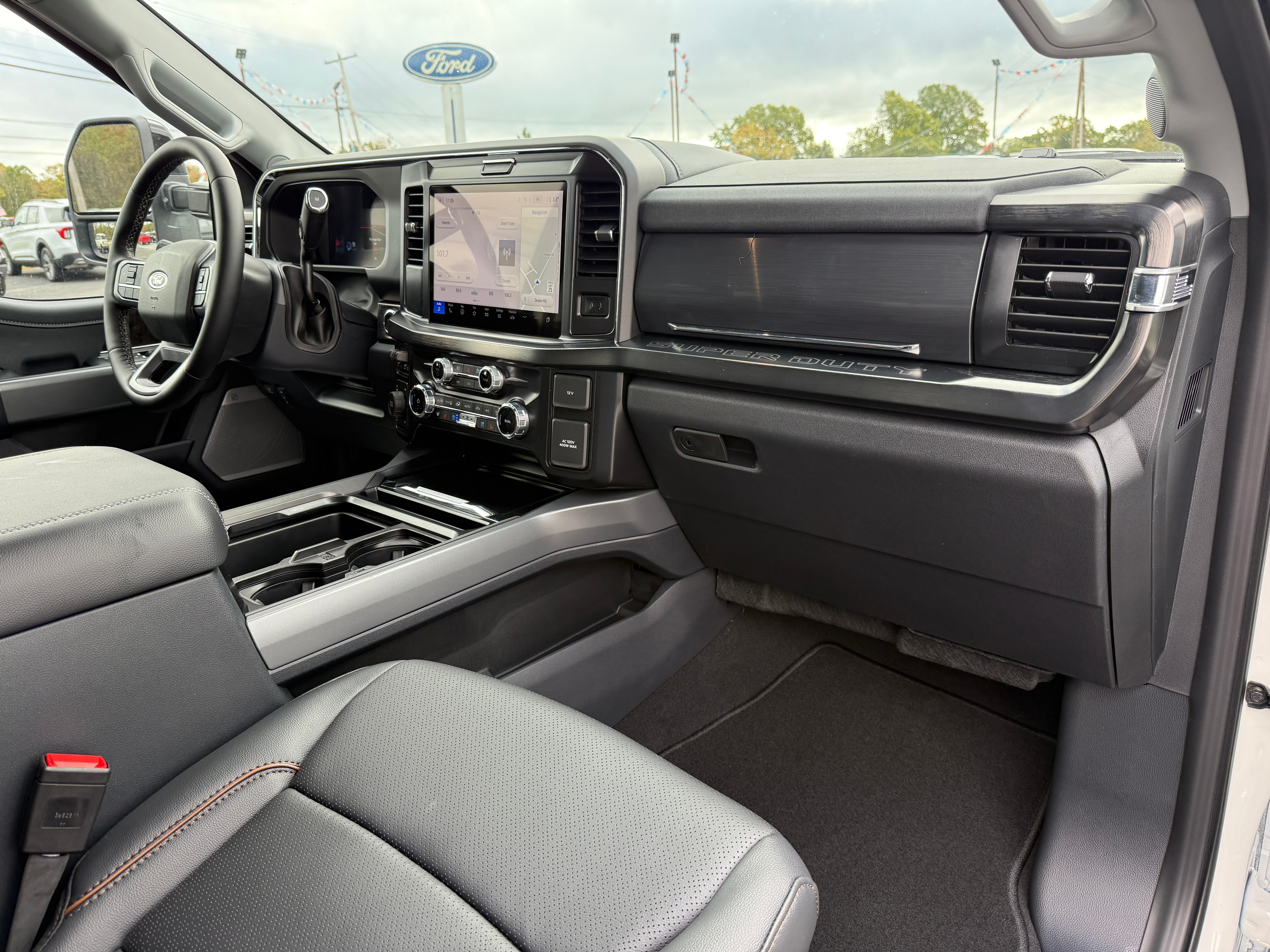 2026 Ford Super Duty F-350 SRW LARIAT 4WD Crew Cab 6.75' Box