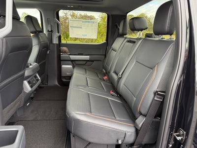 2026 Ford Super Duty F-350 SRW LARIAT 4WD Crew Cab 8' Box