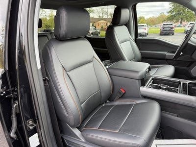 2026 Ford Super Duty F-350 SRW LARIAT 4WD Crew Cab 8' Box