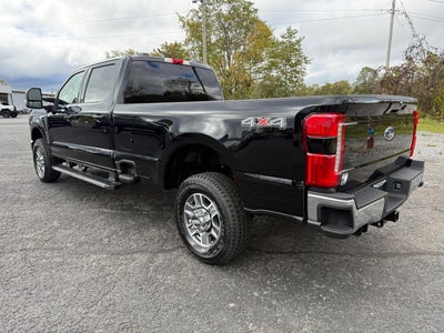 2026 Ford Super Duty F-350 SRW LARIAT 4WD Crew Cab 8' Box