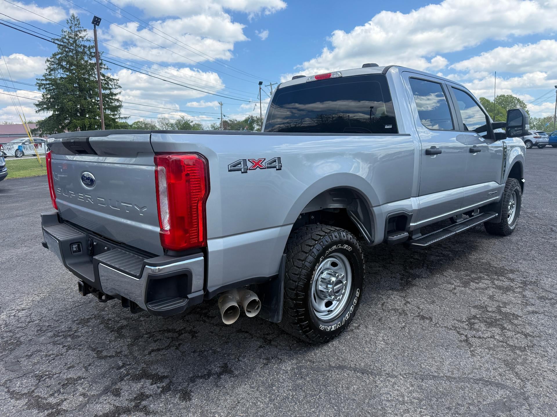 2024 Ford Super Duty F-350 SRW XL 4WD Crew Cab 6.75' Box