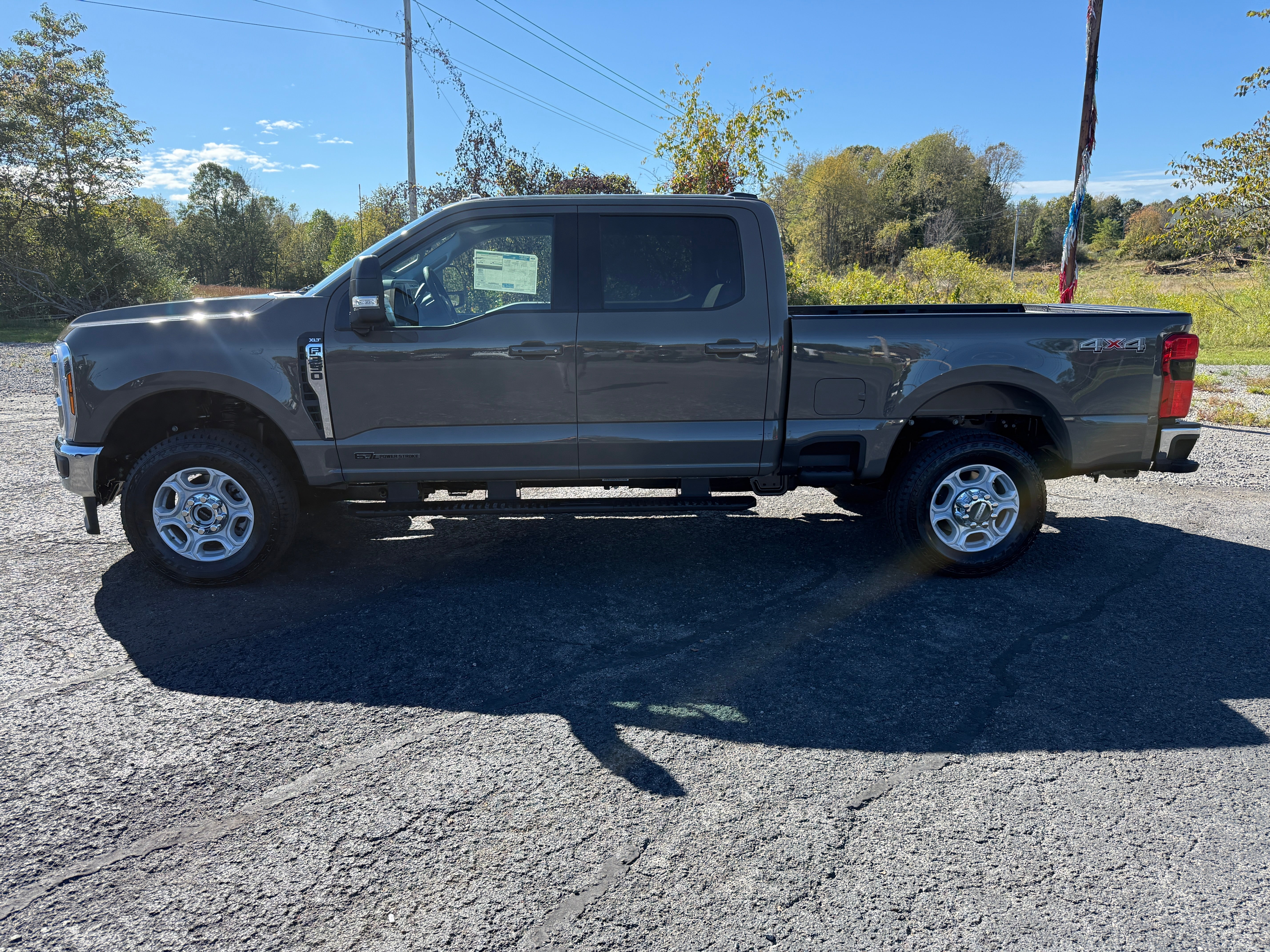 2026 Ford Super Duty F-350 SRW XLT 4WD Crew Cab 6.75' Box