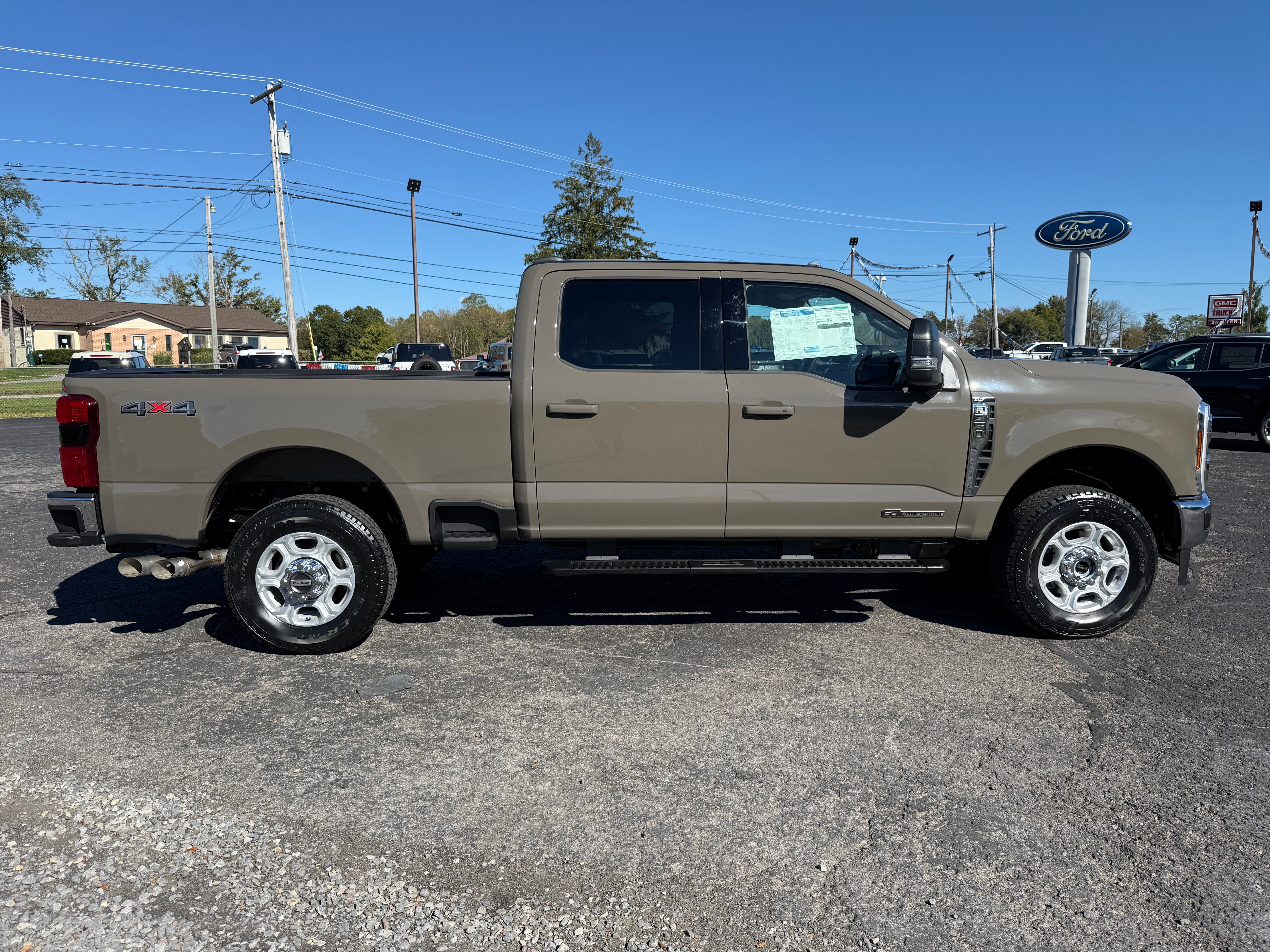 2026 Ford Super Duty F-350 SRW XLT 4WD Crew Cab 6.75' Box