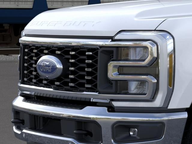 2026 Ford Super Duty F-350 DRW XL 4WD Crew Cab 8' Box