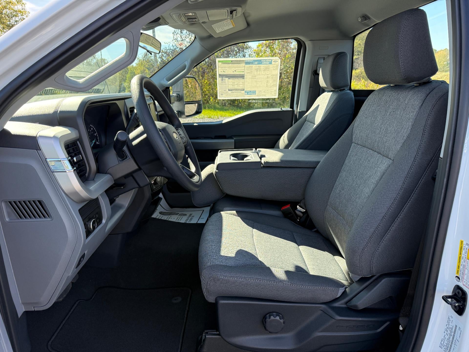 2026 Ford Super Duty F-250 SRW XL 4WD Reg Cab 8' Box