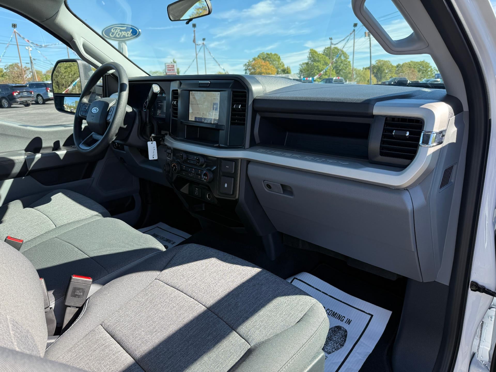 2026 Ford Super Duty F-250 SRW XL 4WD Reg Cab 8' Box