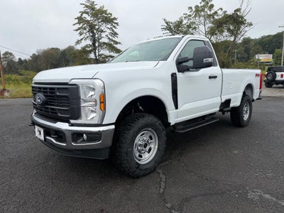 2027 Ford Super Duty F-250 SRW XL 4WD Reg Cab 8' Box
