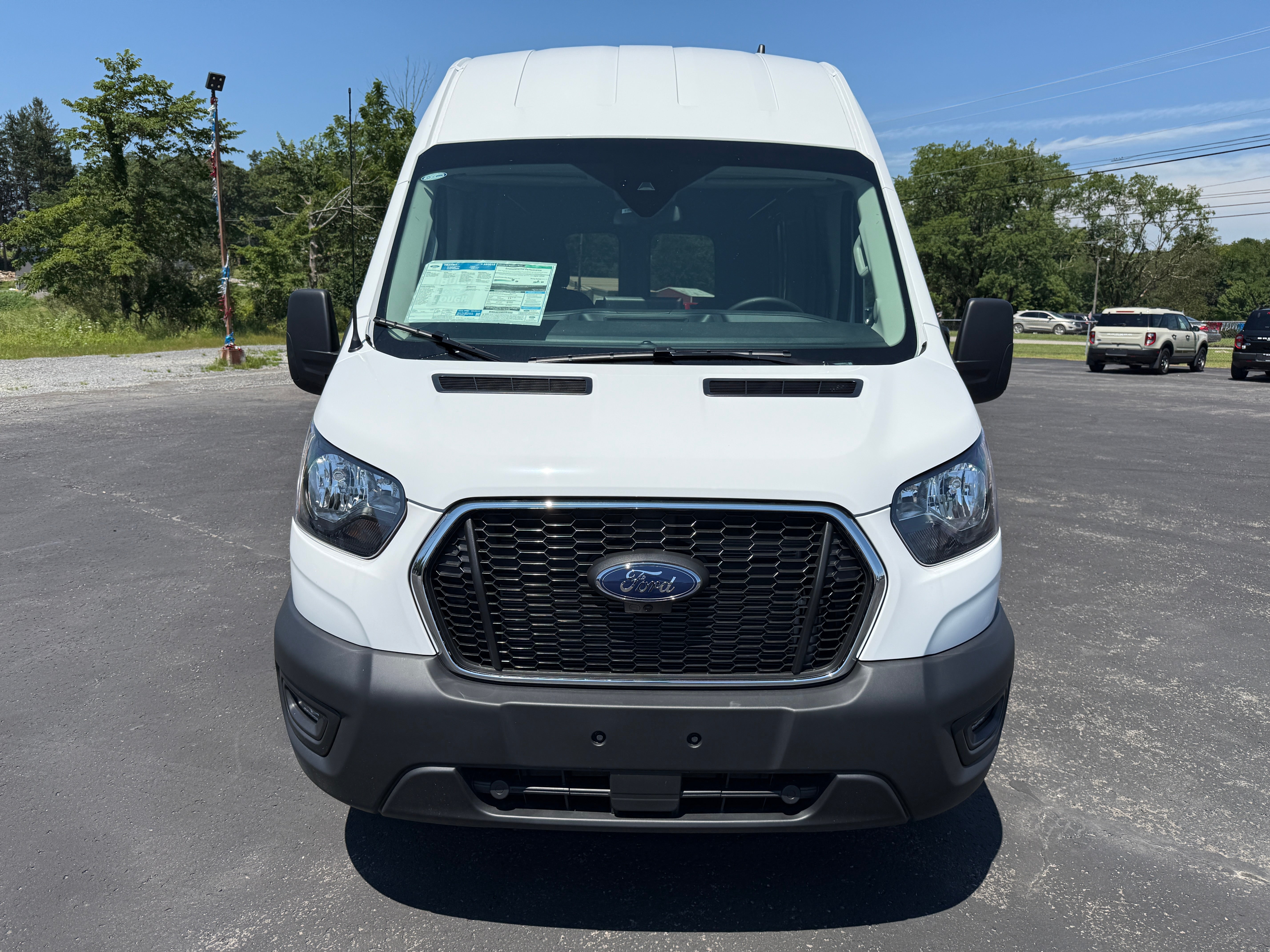 2025 Ford Transit Cargo Van T-250 148" EL Hi Rf 9070 GVWR AWD