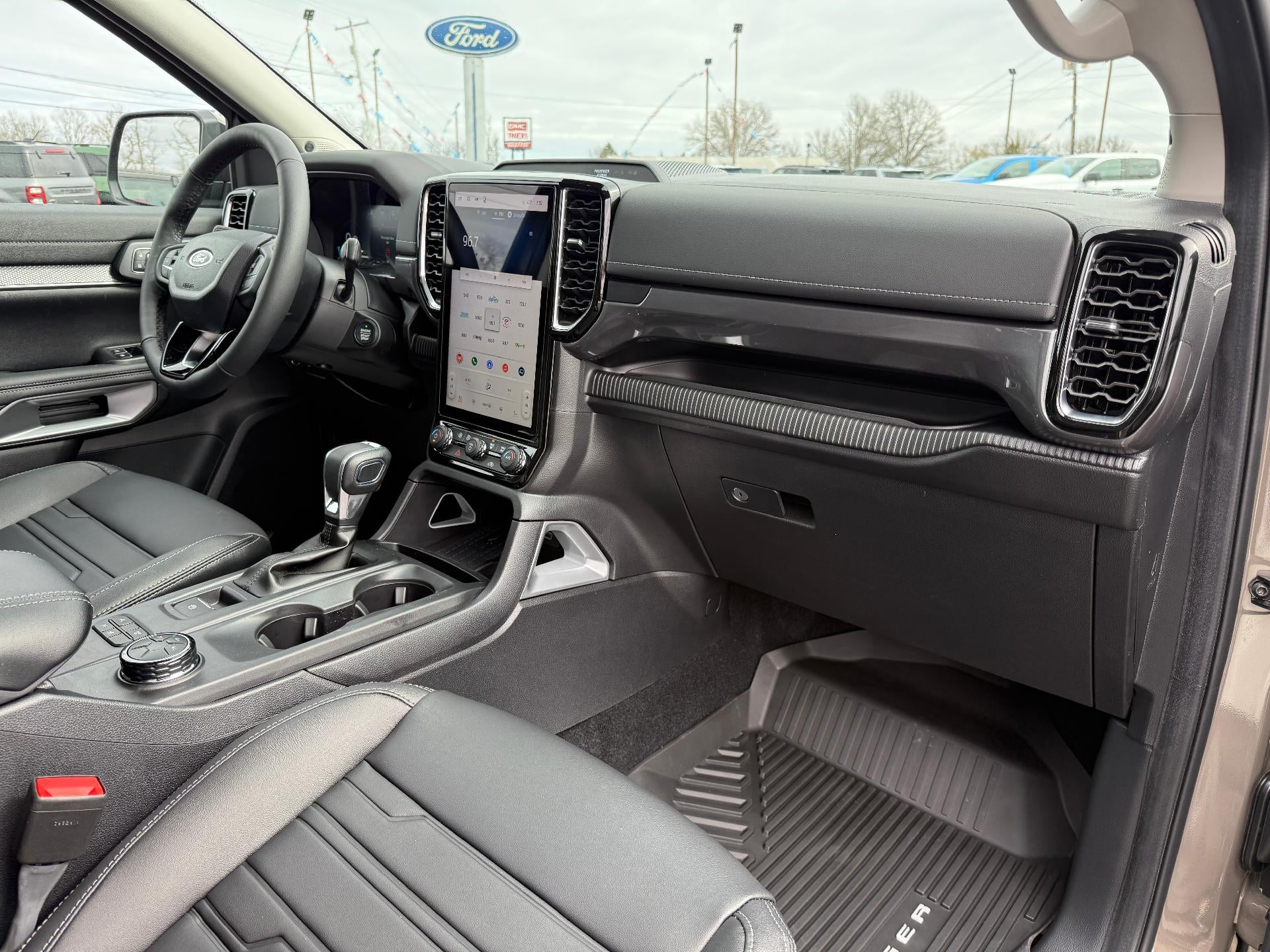 2026 Ford Ranger LARIAT 4WD SuperCrew 5' Box