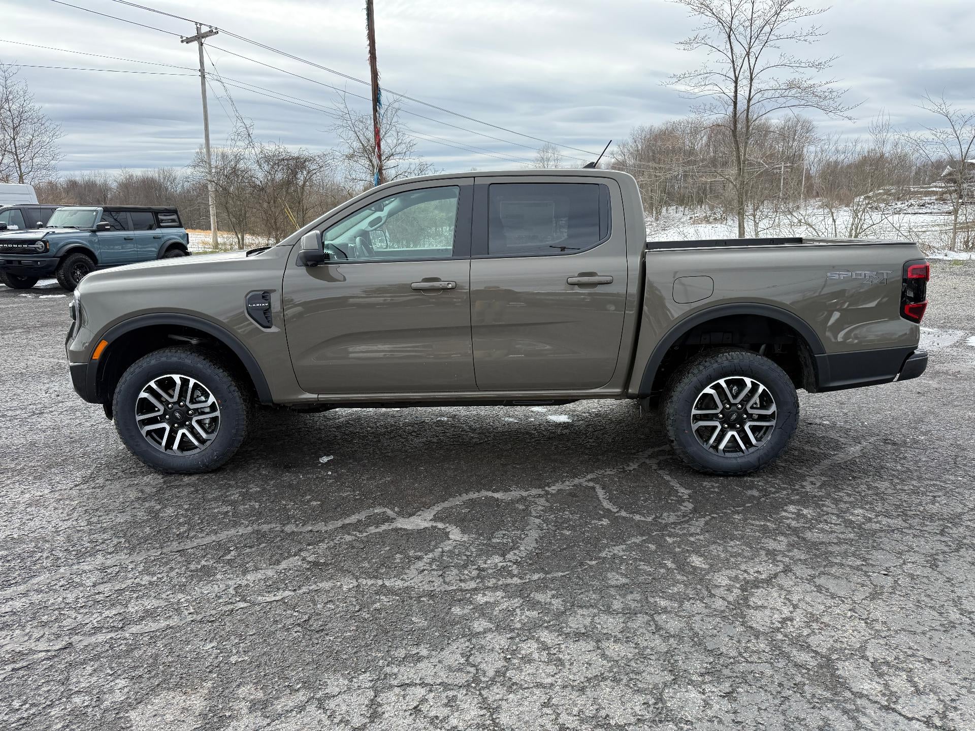 2026 Ford Ranger LARIAT 4WD SuperCrew 5' Box