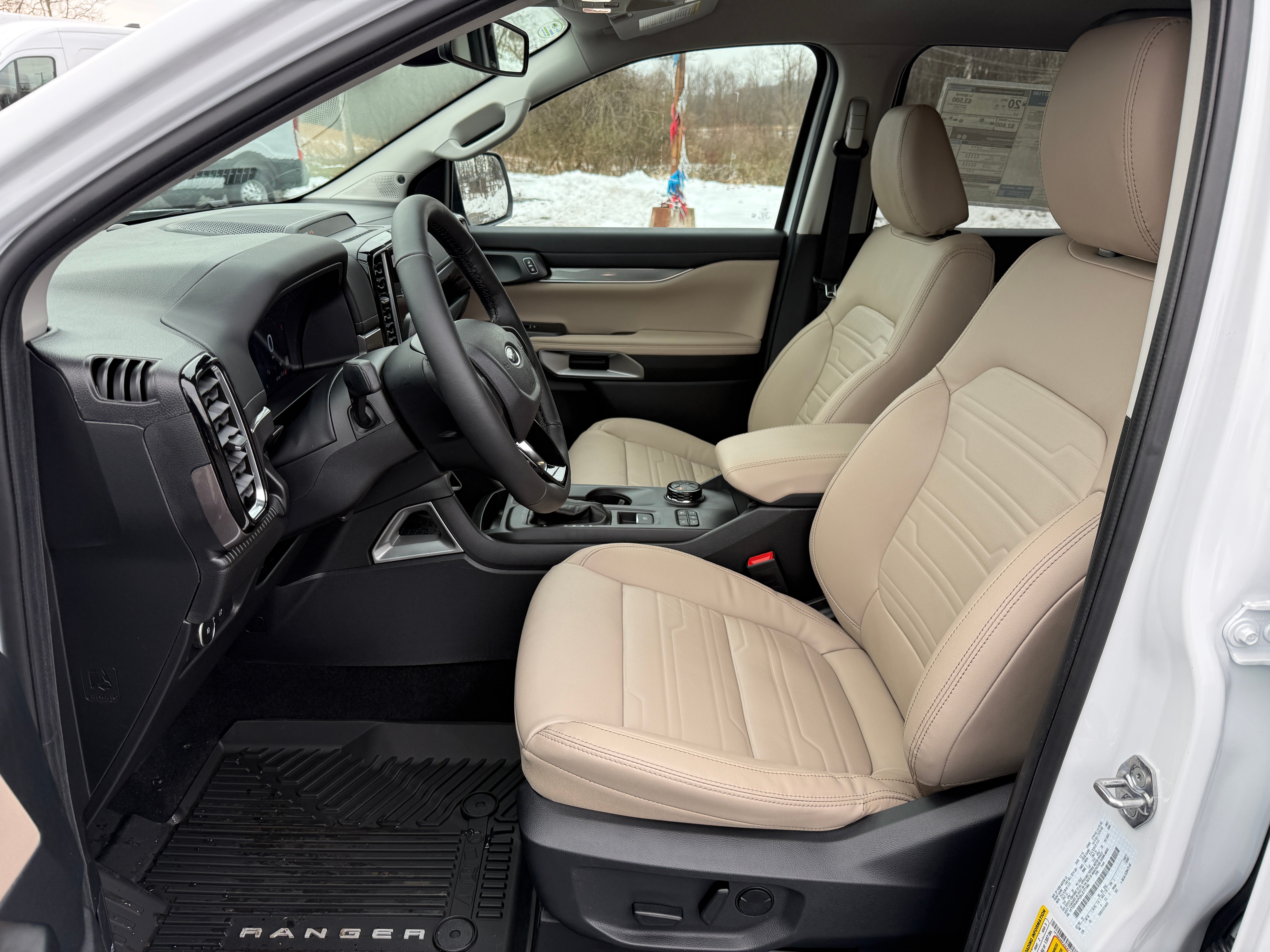 2025 Ford Ranger LARIAT 4WD SuperCrew 5' Box