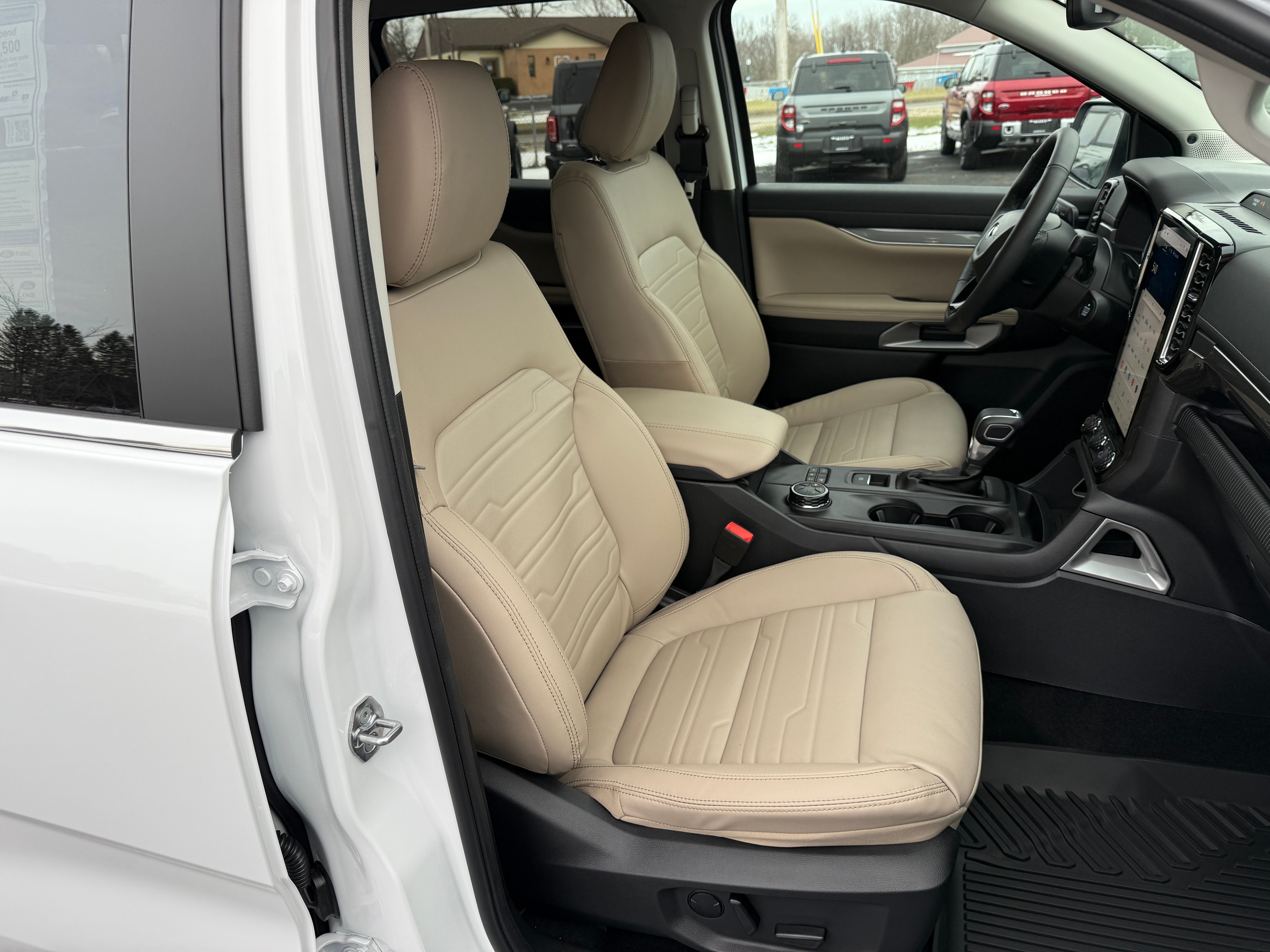 2025 Ford Ranger LARIAT 4WD SuperCrew 5' Box