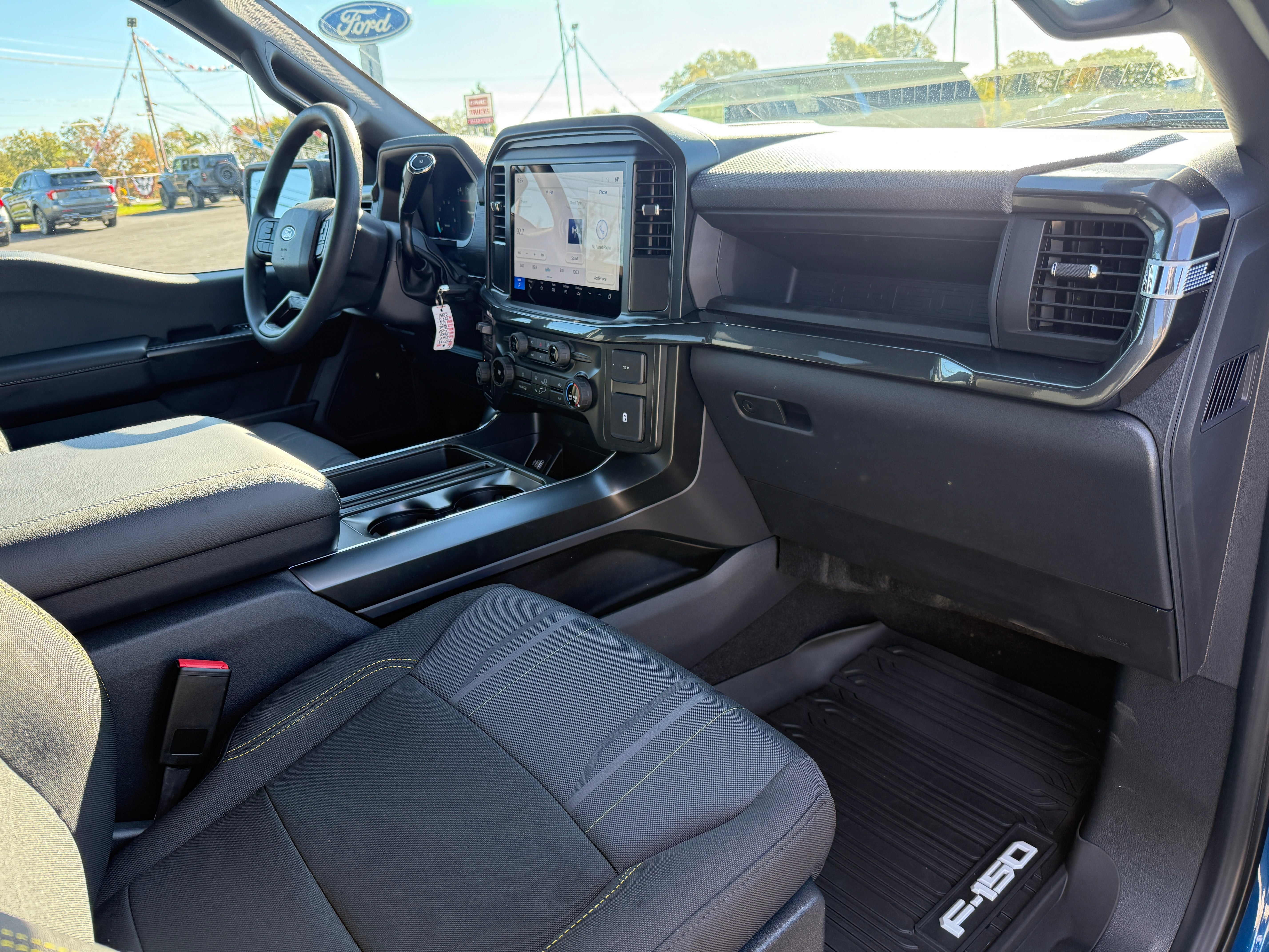 2025 Ford F-150 STX 4WD SuperCrew 5.5' Box