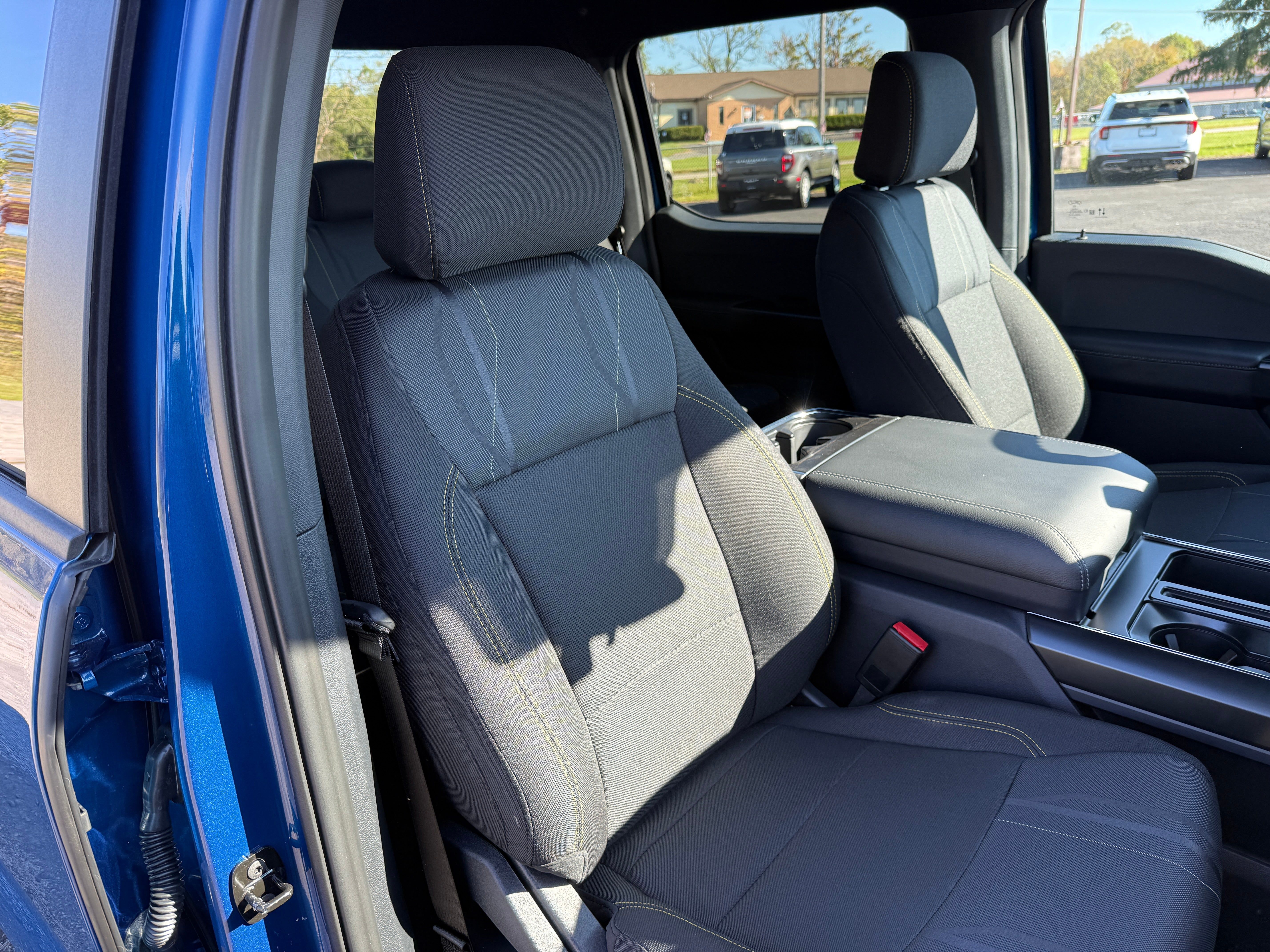 2025 Ford F-150 STX 4WD SuperCrew 5.5' Box