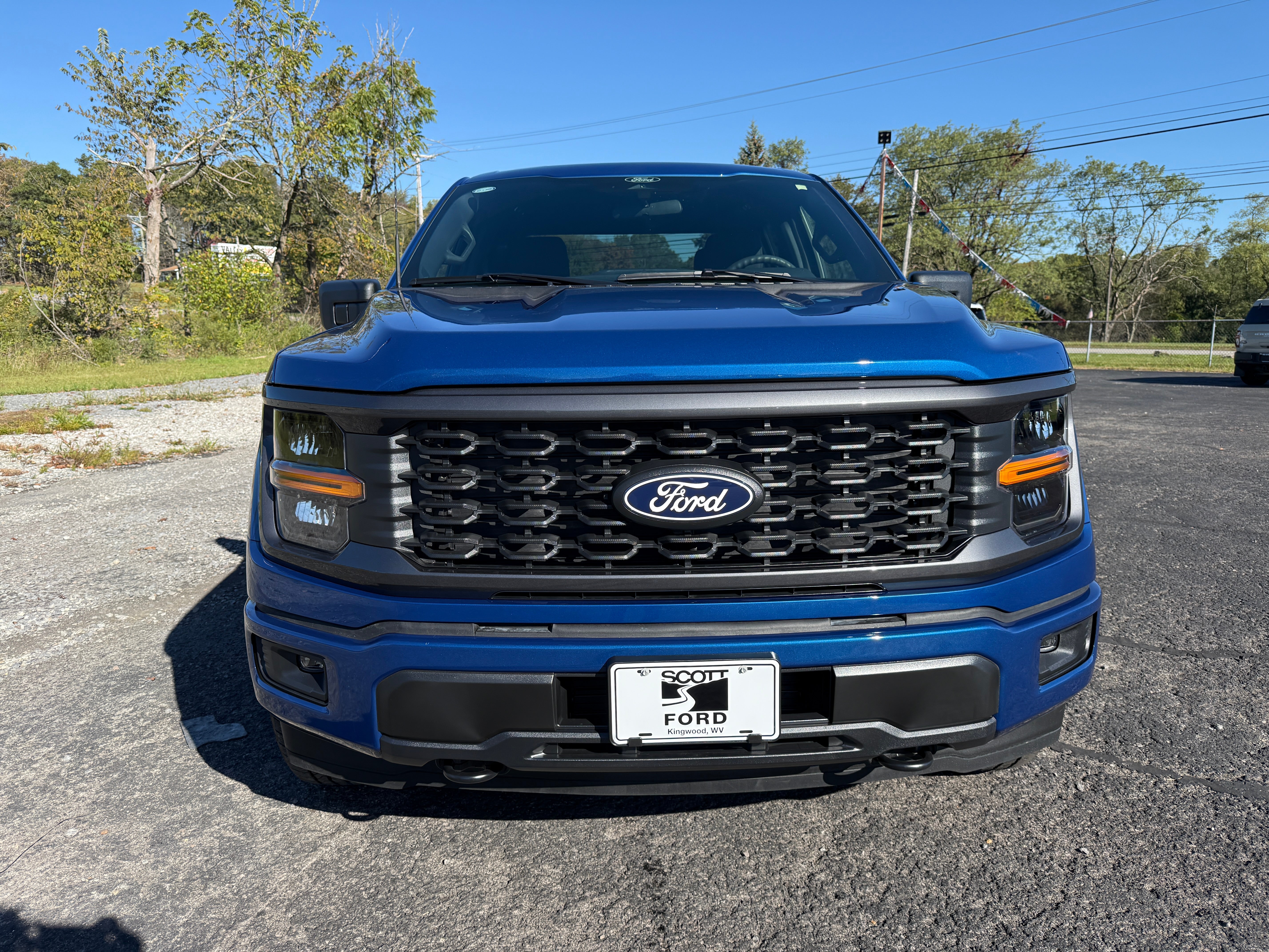 2025 Ford F-150 STX 4WD SuperCrew 5.5' Box