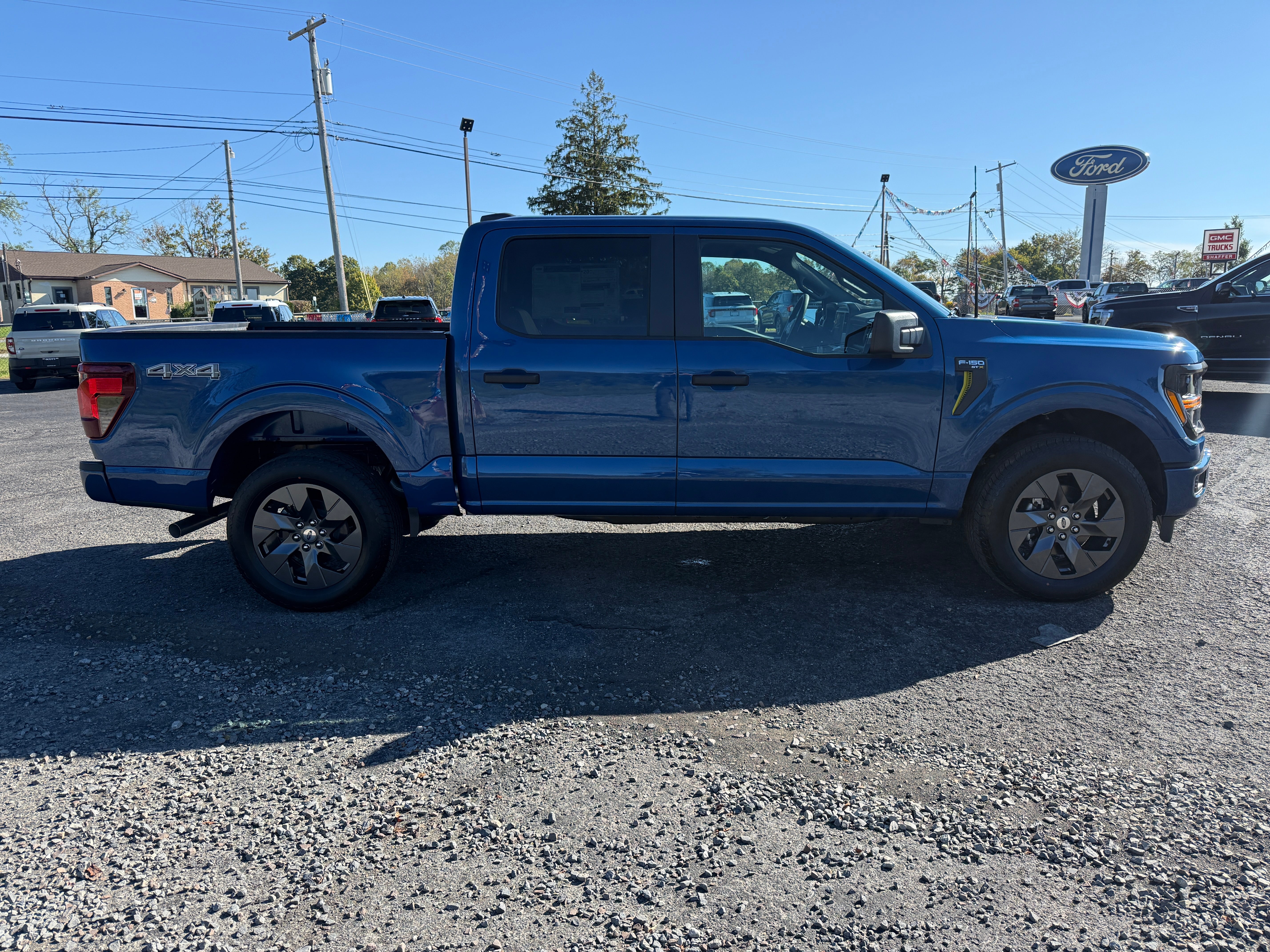 2025 Ford F-150 STX 4WD SuperCrew 5.5' Box