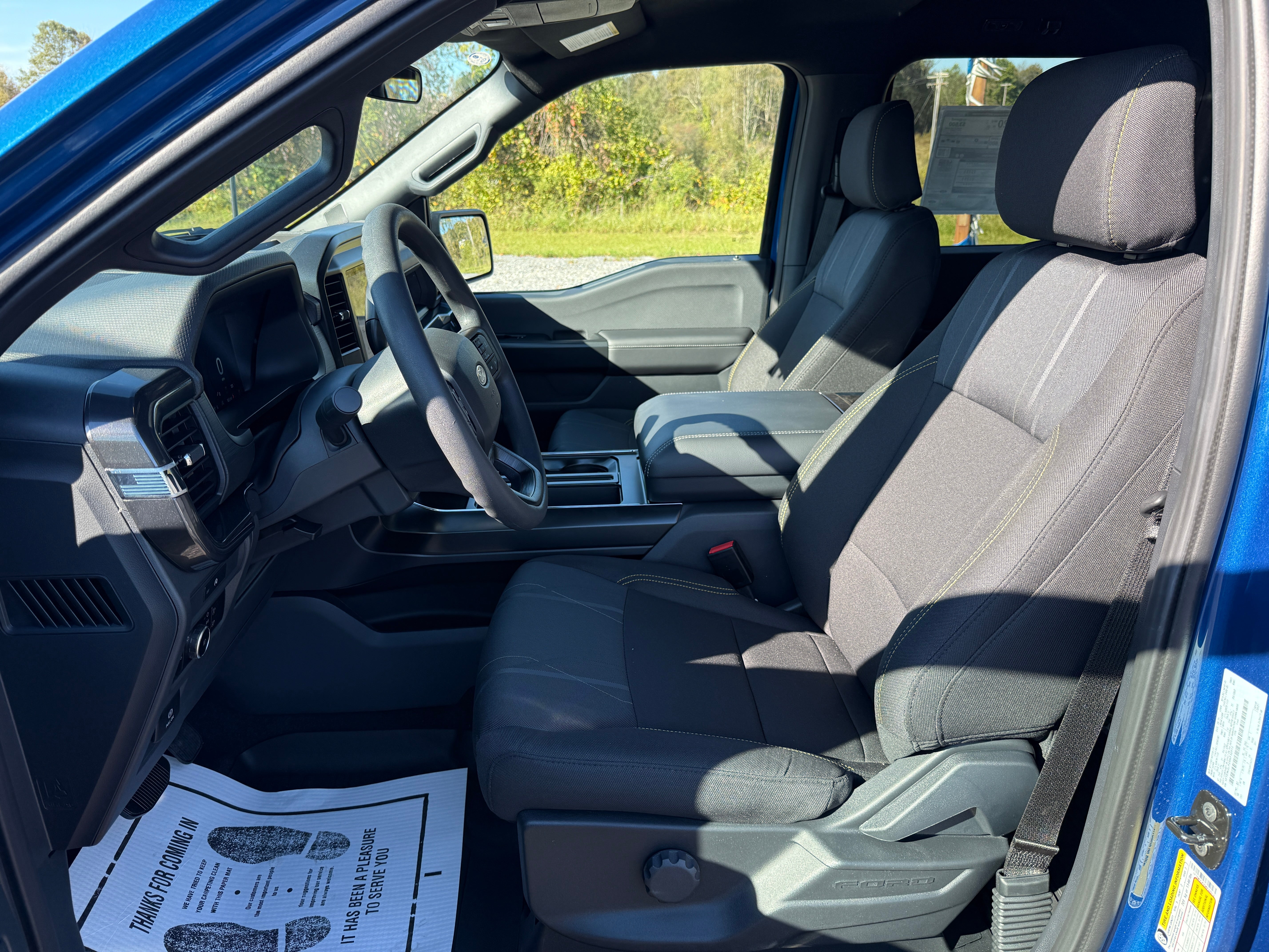 2025 Ford F-150 STX 4WD SuperCrew 5.5' Box