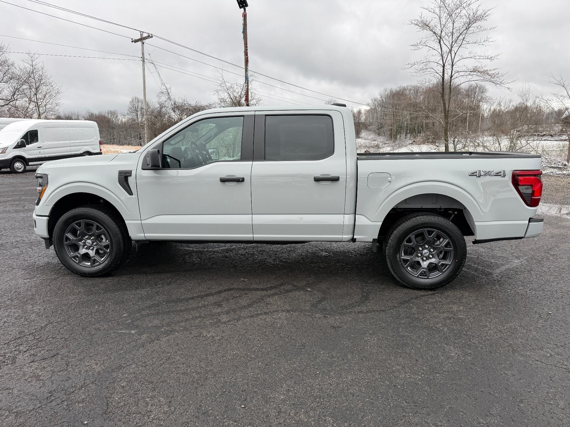 2026 Ford F-150 STX 4WD SuperCrew 5.5' Box