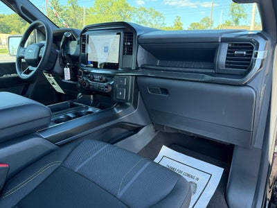 2025 Ford F-150 STX 4WD SuperCrew 5.5' Box