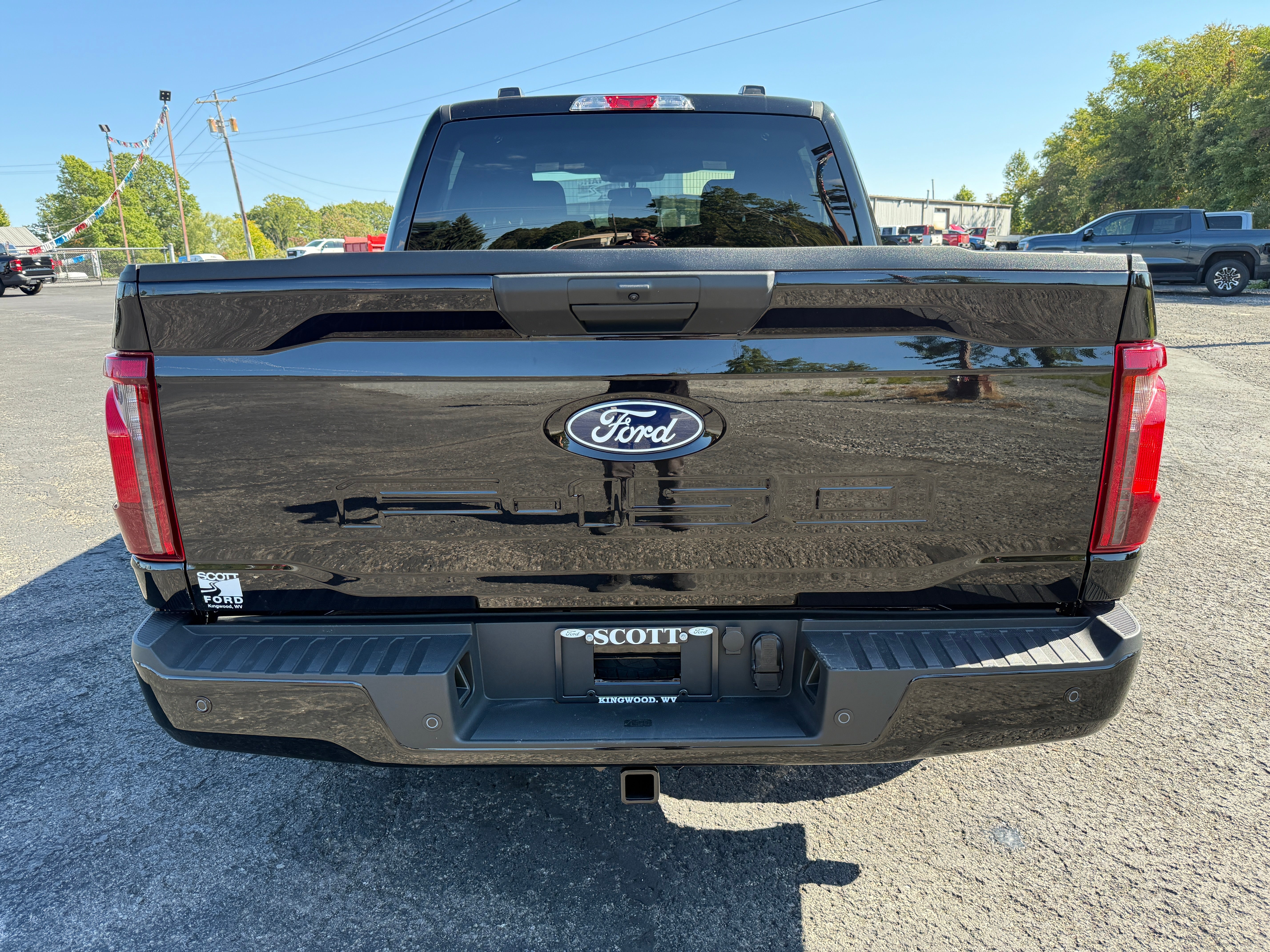 2025 Ford F-150 STX 4WD SuperCrew 5.5' Box