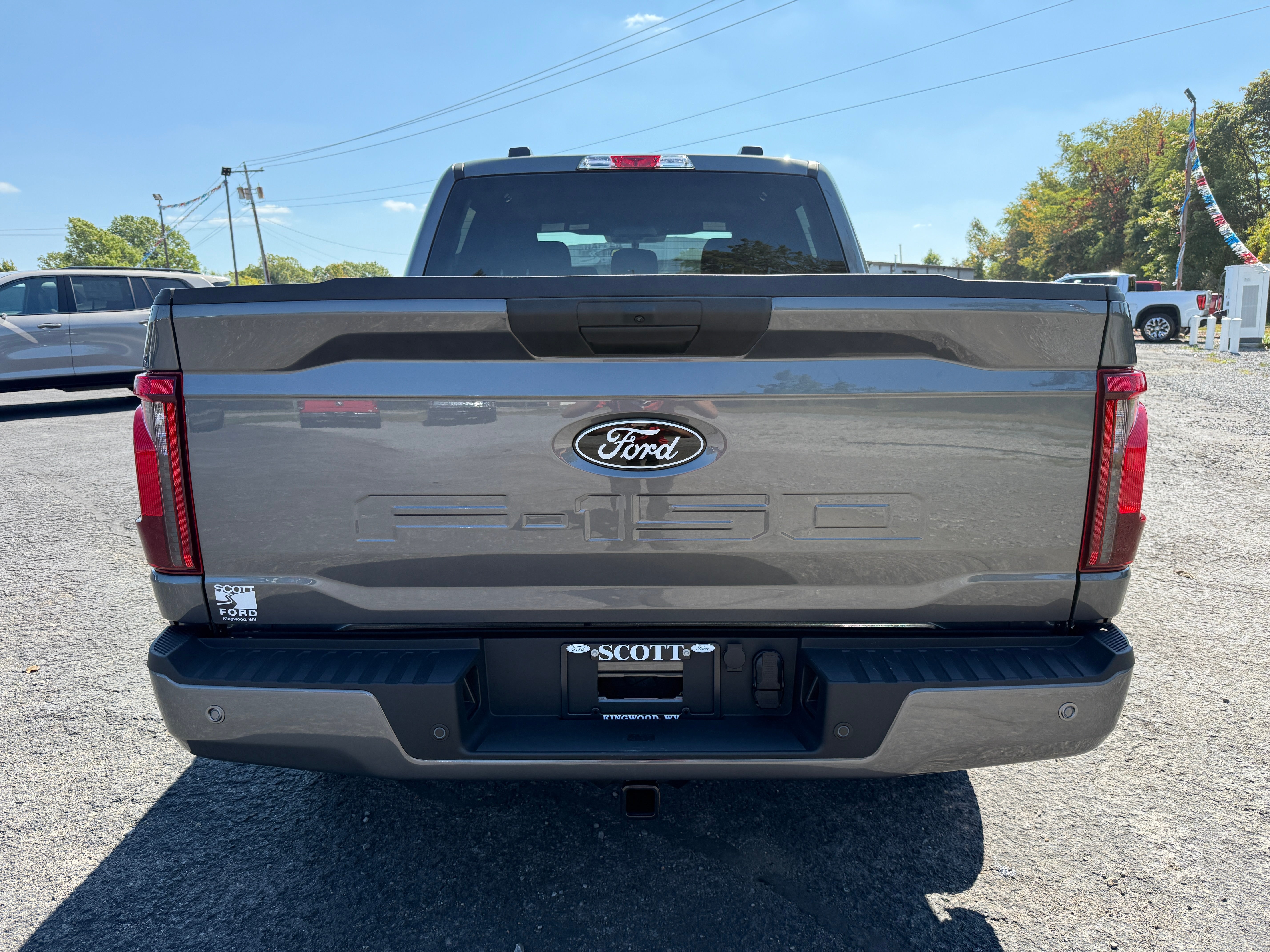 2025 Ford F-150 STX 4WD SuperCrew 5.5' Box