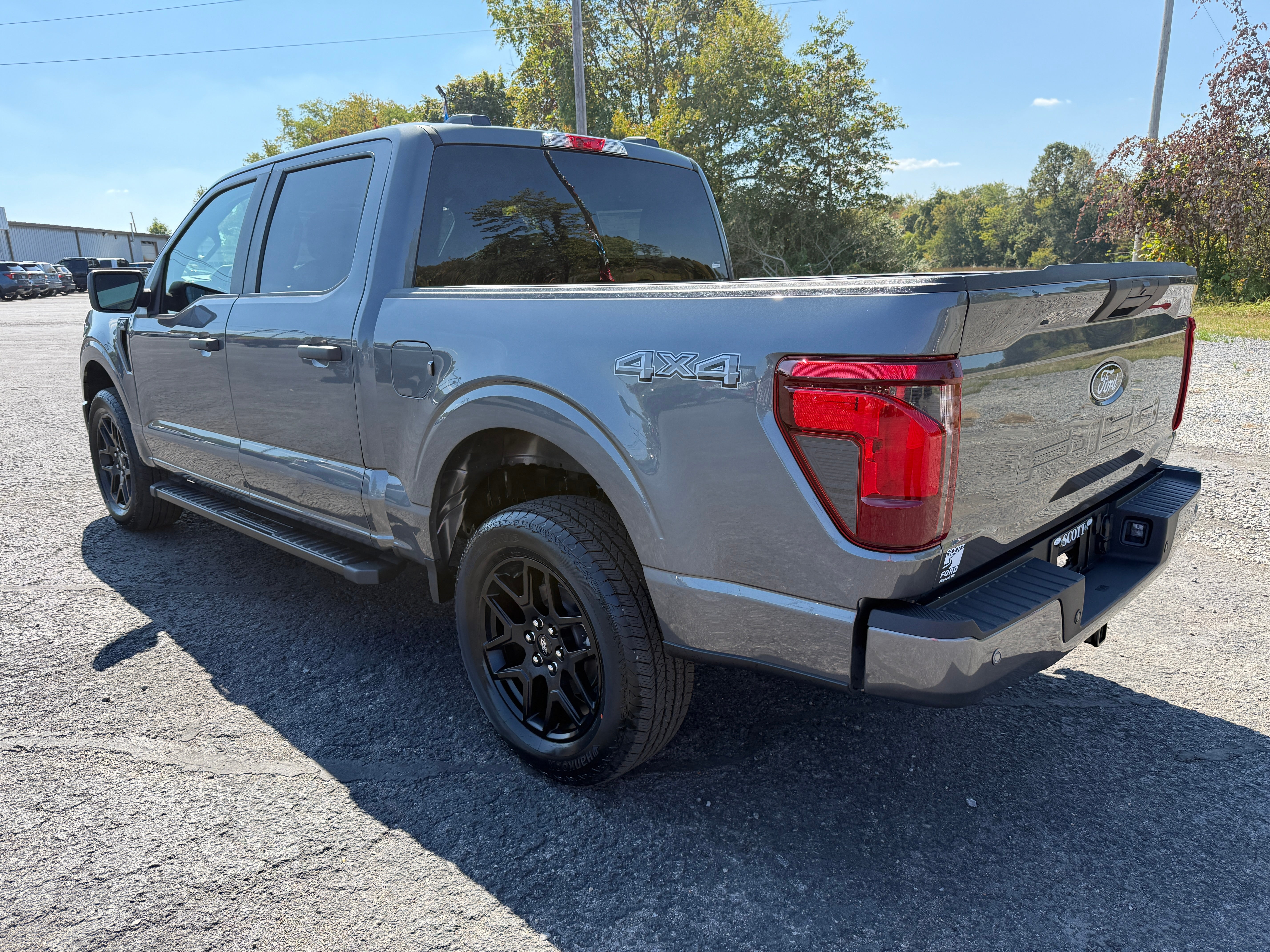 2025 Ford F-150 STX 4WD SuperCrew 5.5' Box