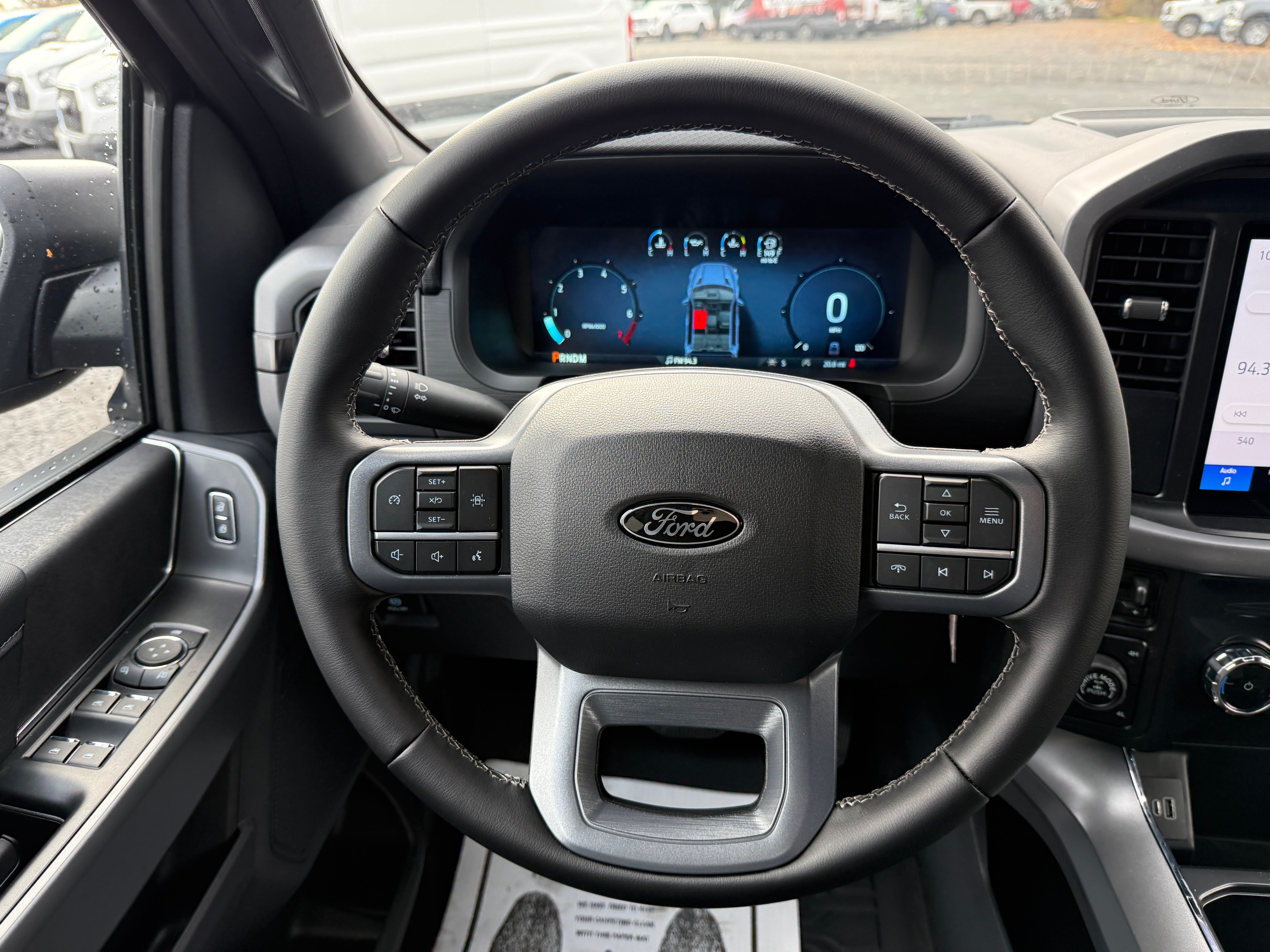 2025 Ford F-150 XLT 4WD SuperCrew 5.5' Box