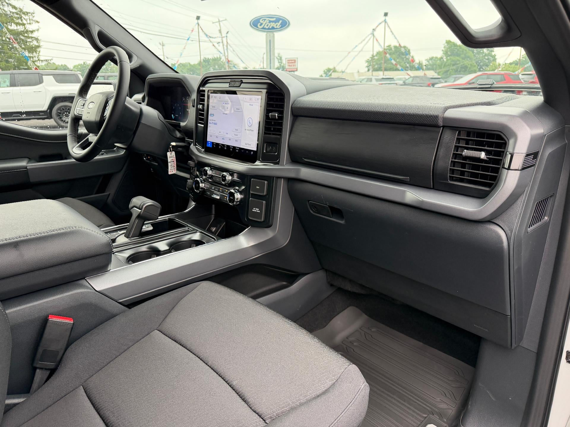 2026 Ford F-150 XLT 4WD SuperCrew 5.5' Box