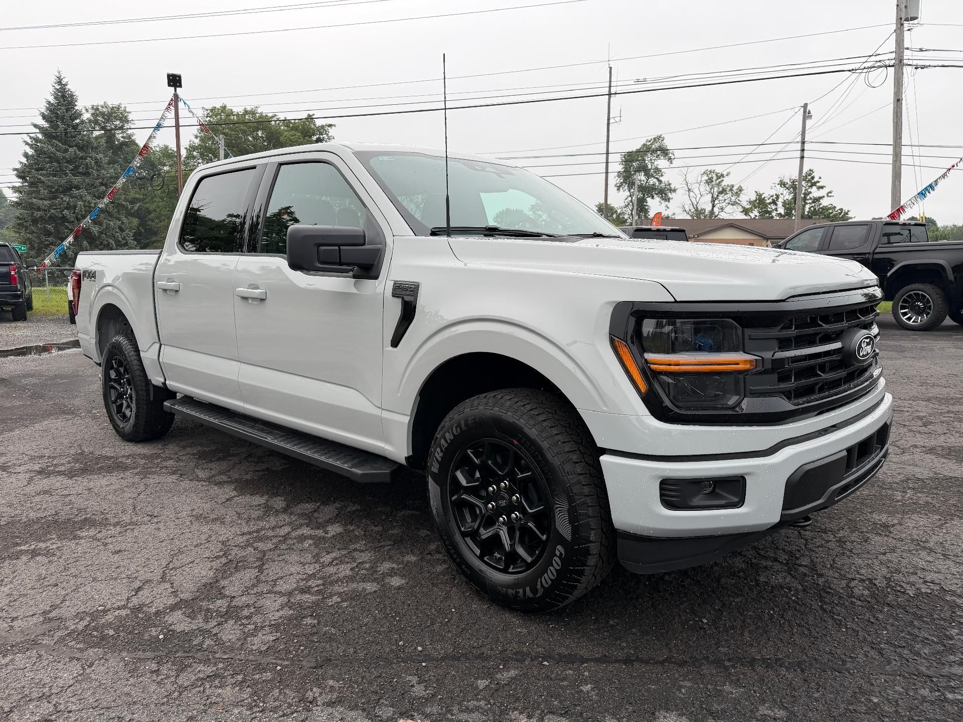 2026 Ford F-150 XLT 4WD SuperCrew 5.5' Box
