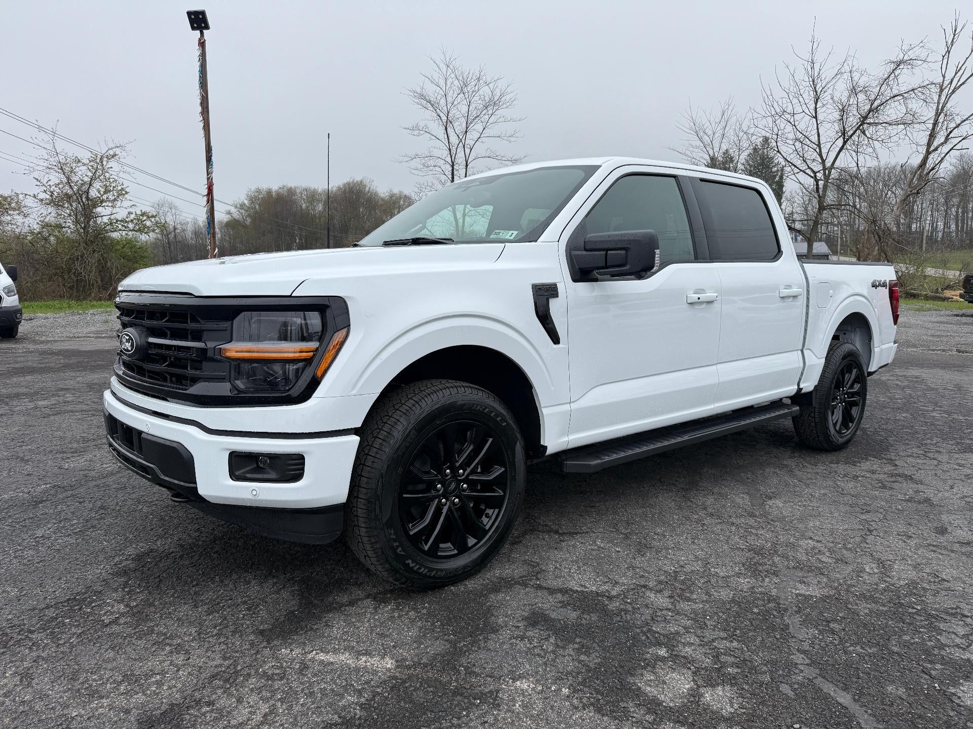 2026 Ford F-150 XLT 4WD SuperCrew 5.5' Box