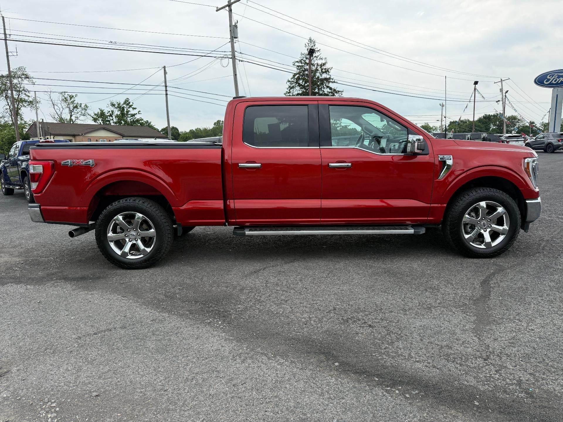 2023 Ford F-150 LARIAT 4WD SuperCrew 5.5' Box