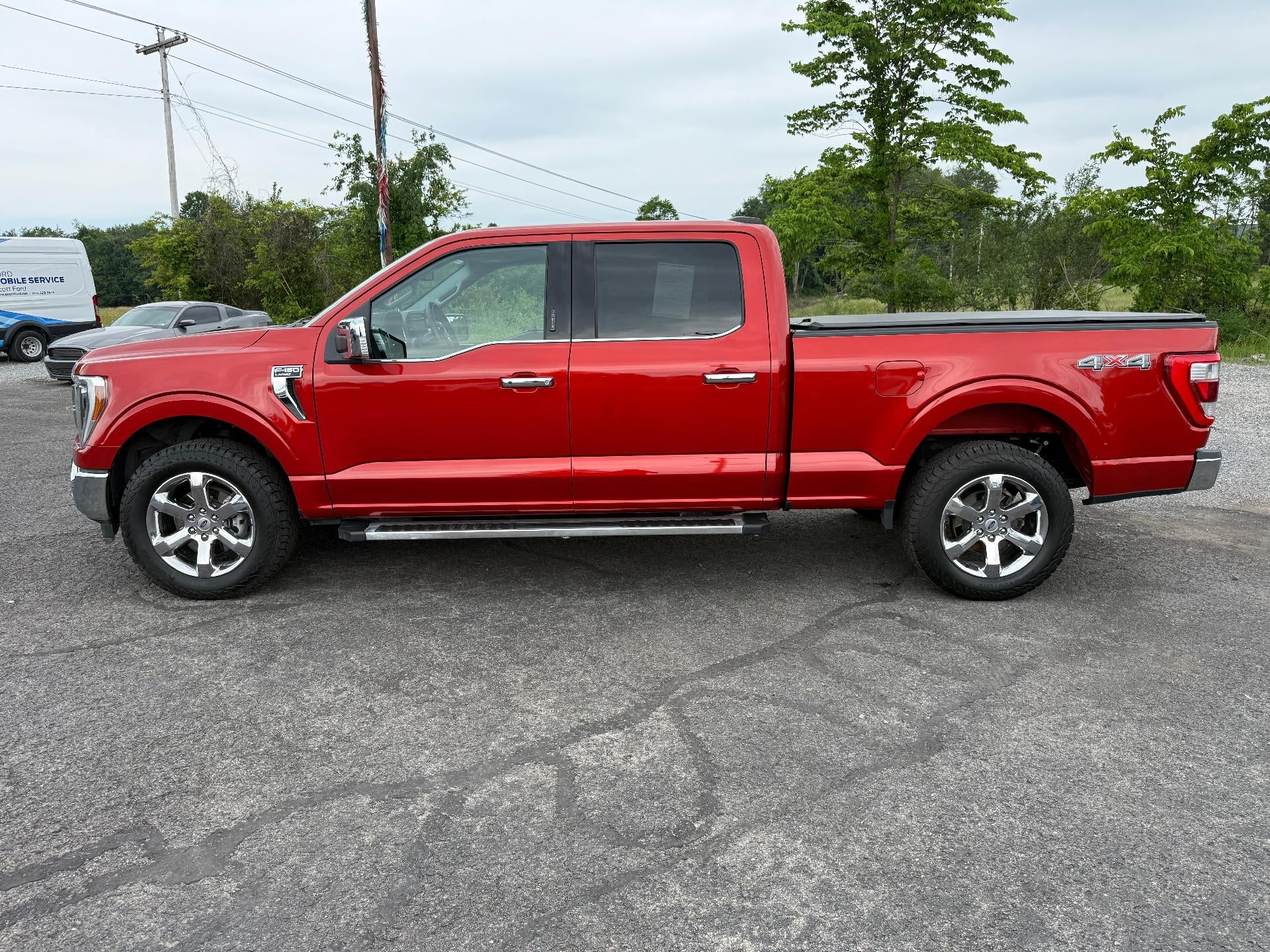 2023 Ford F-150 LARIAT 4WD SuperCrew 5.5' Box