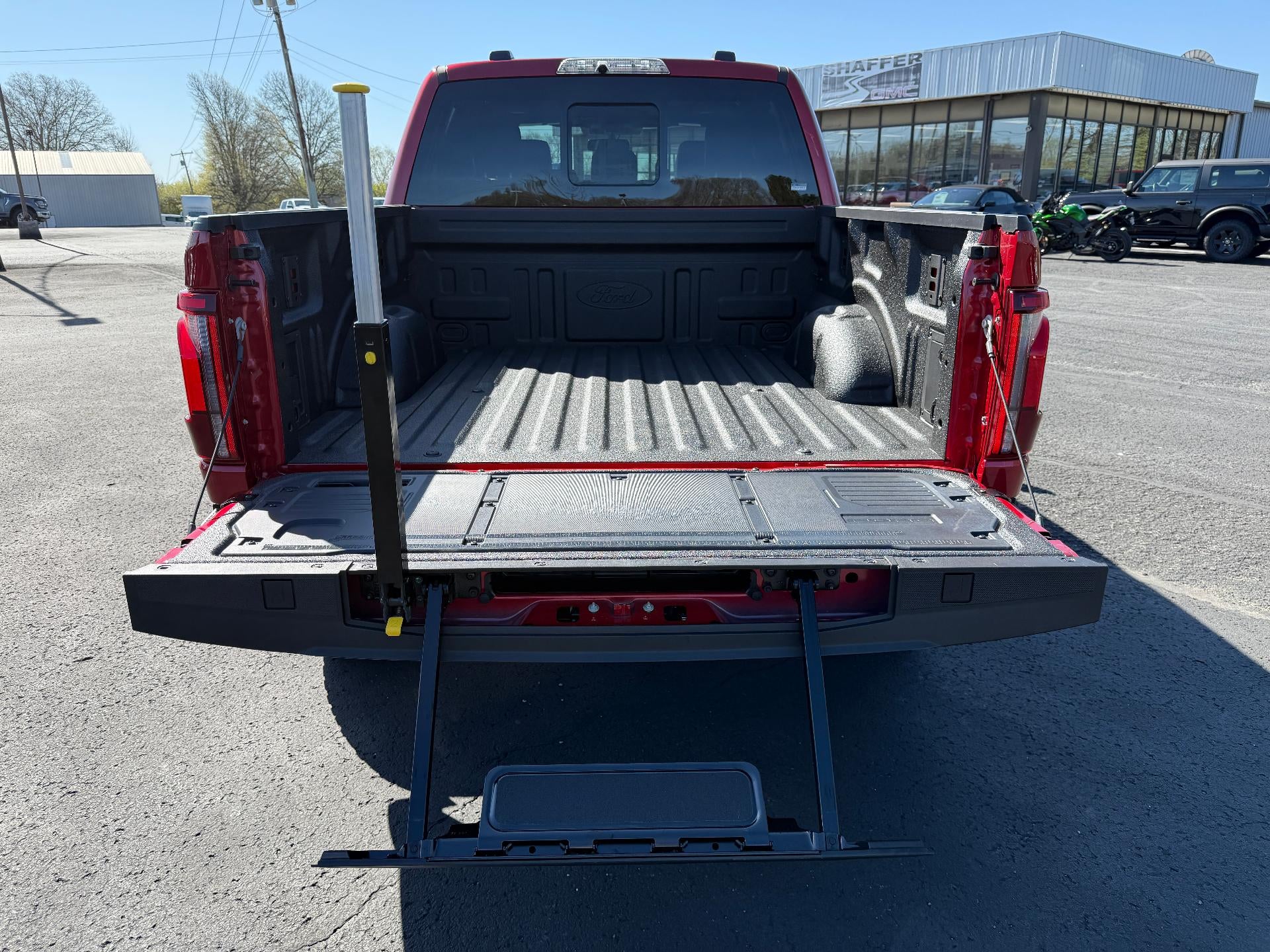 2025 Ford F-150 Raptor 4WD SuperCrew 5.5' Box