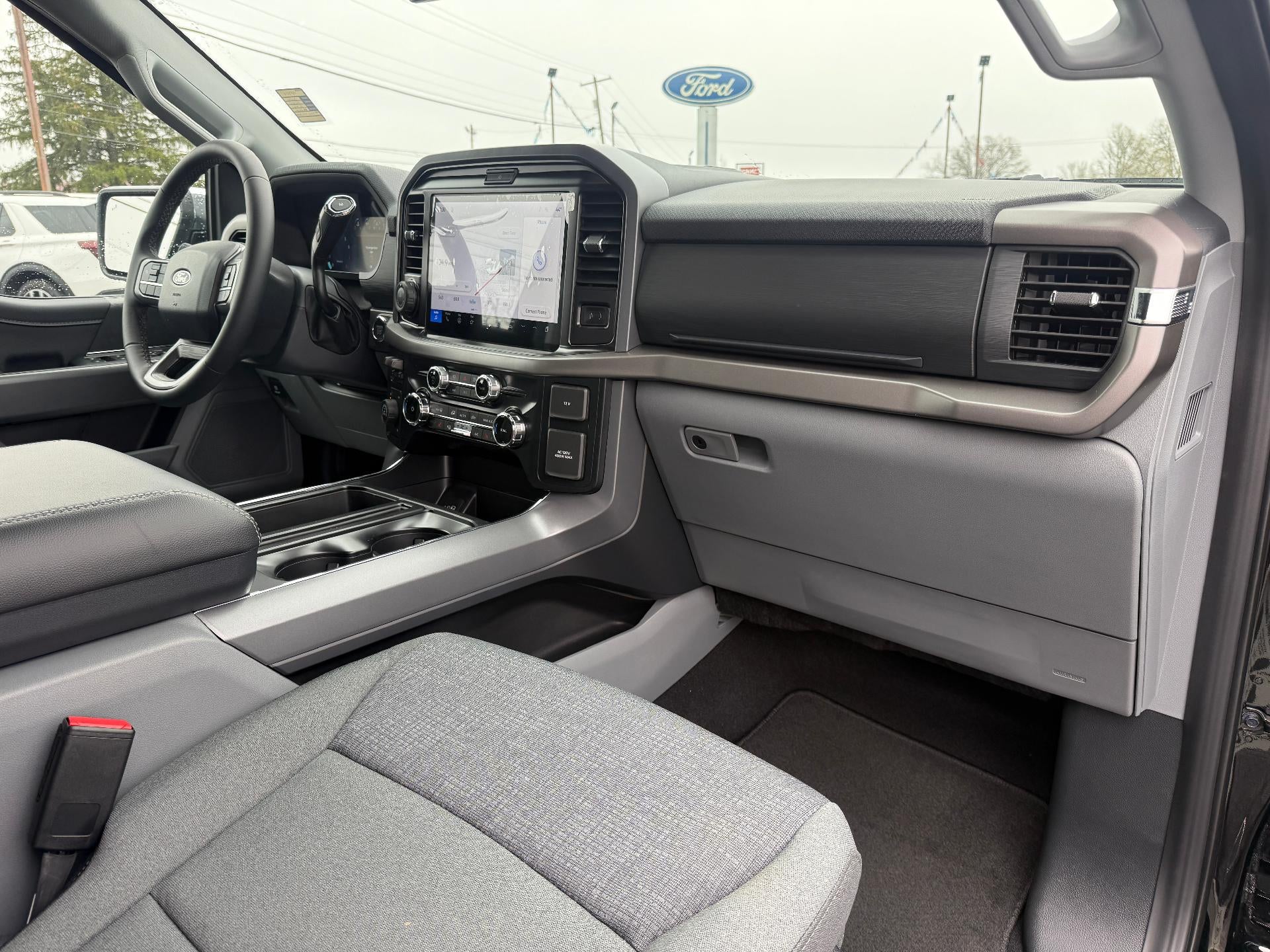 2026 Ford F-150 XLT 4WD SuperCrew 5.5' Box