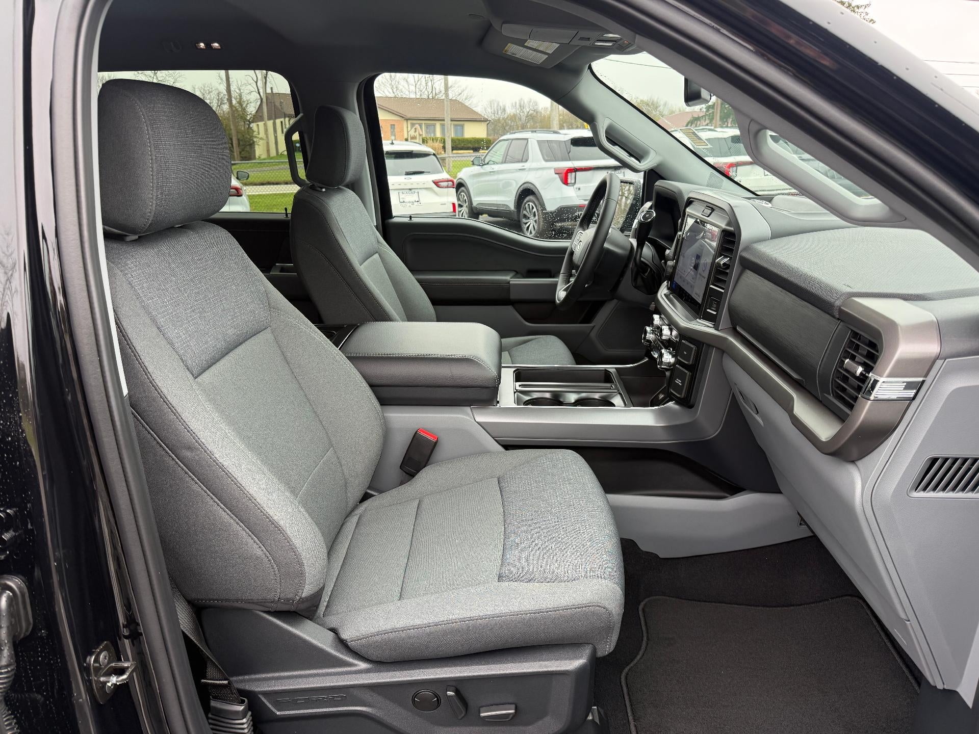 2026 Ford F-150 XLT 4WD SuperCrew 5.5' Box