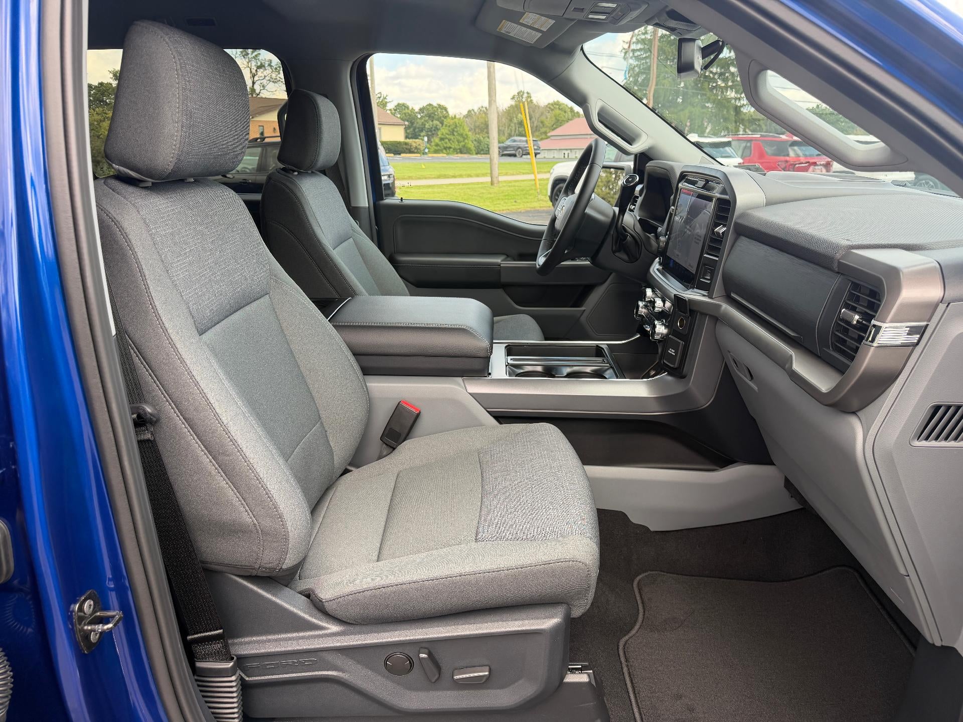 2026 Ford F-150 XLT 4WD SuperCrew 5.5' Box