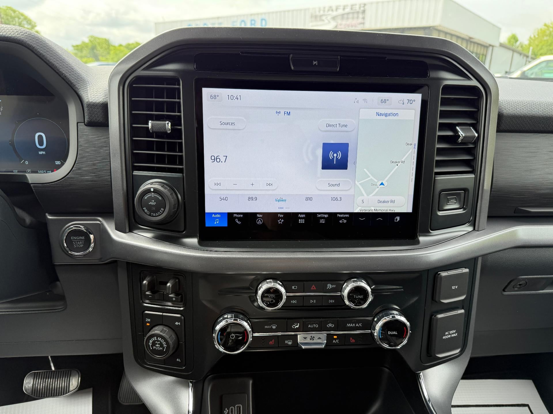 2025 Ford F-150 XLT 4WD SuperCrew 5.5' Box