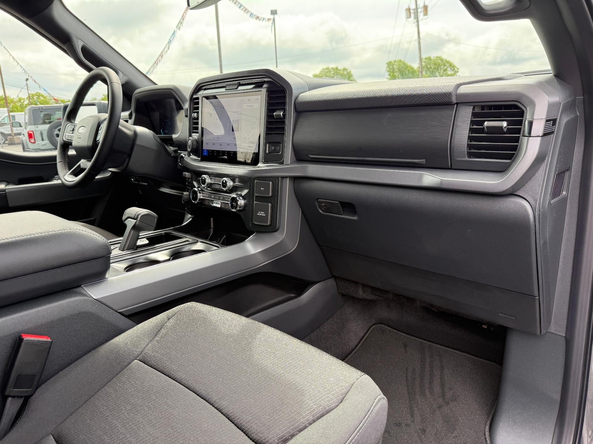 2025 Ford F-150 XLT 4WD SuperCrew 5.5' Box