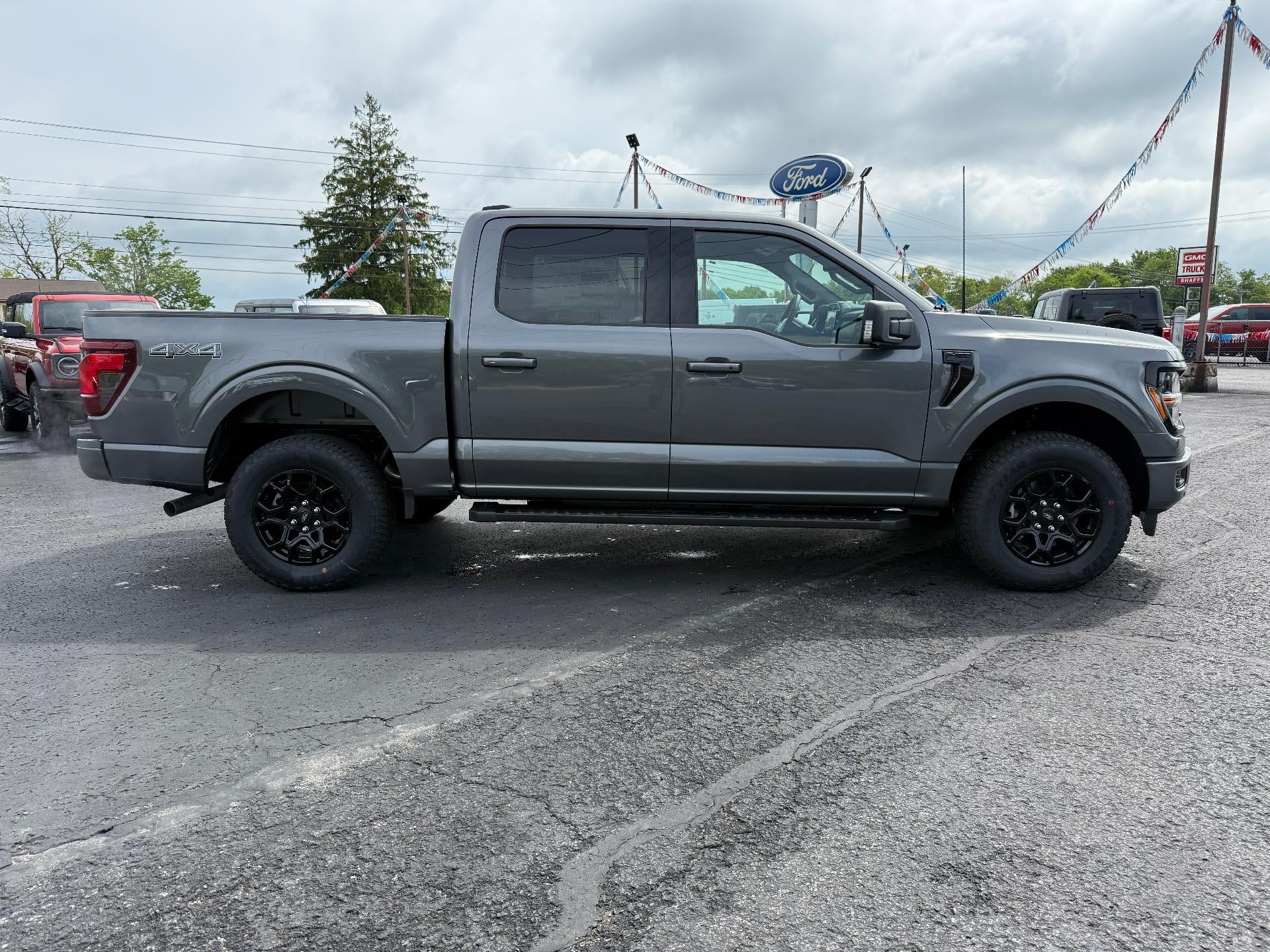 2025 Ford F-150 XLT 4WD SuperCrew 5.5' Box