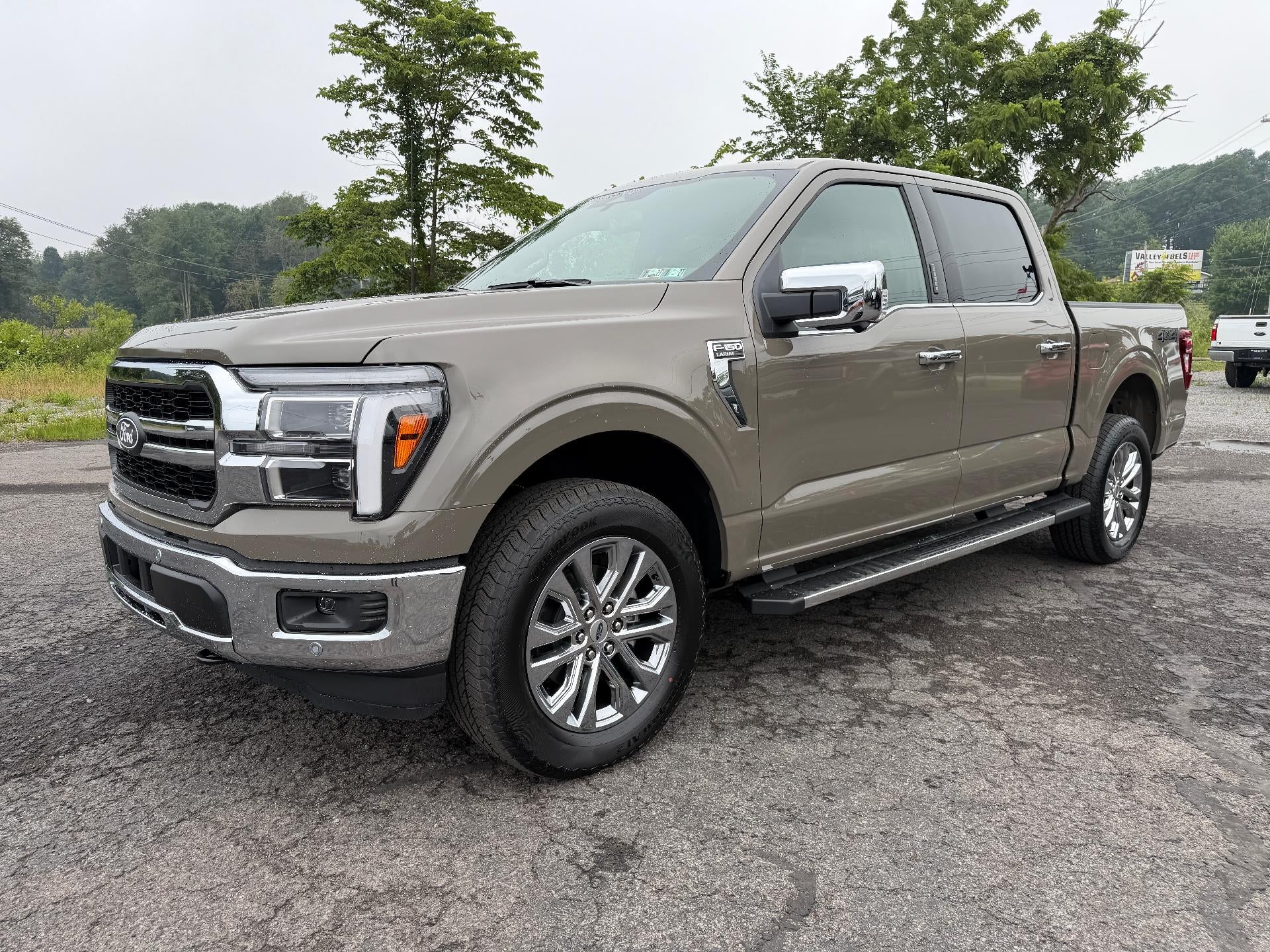 2026 Ford F-150 LARIAT 4WD SuperCrew 5.5' Box
