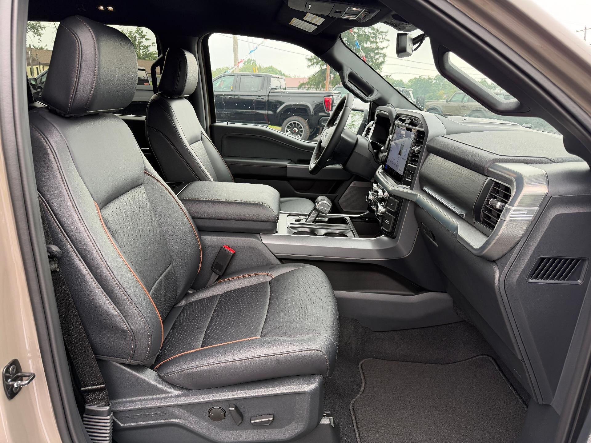 2026 Ford F-150 LARIAT 4WD SuperCrew 5.5' Box