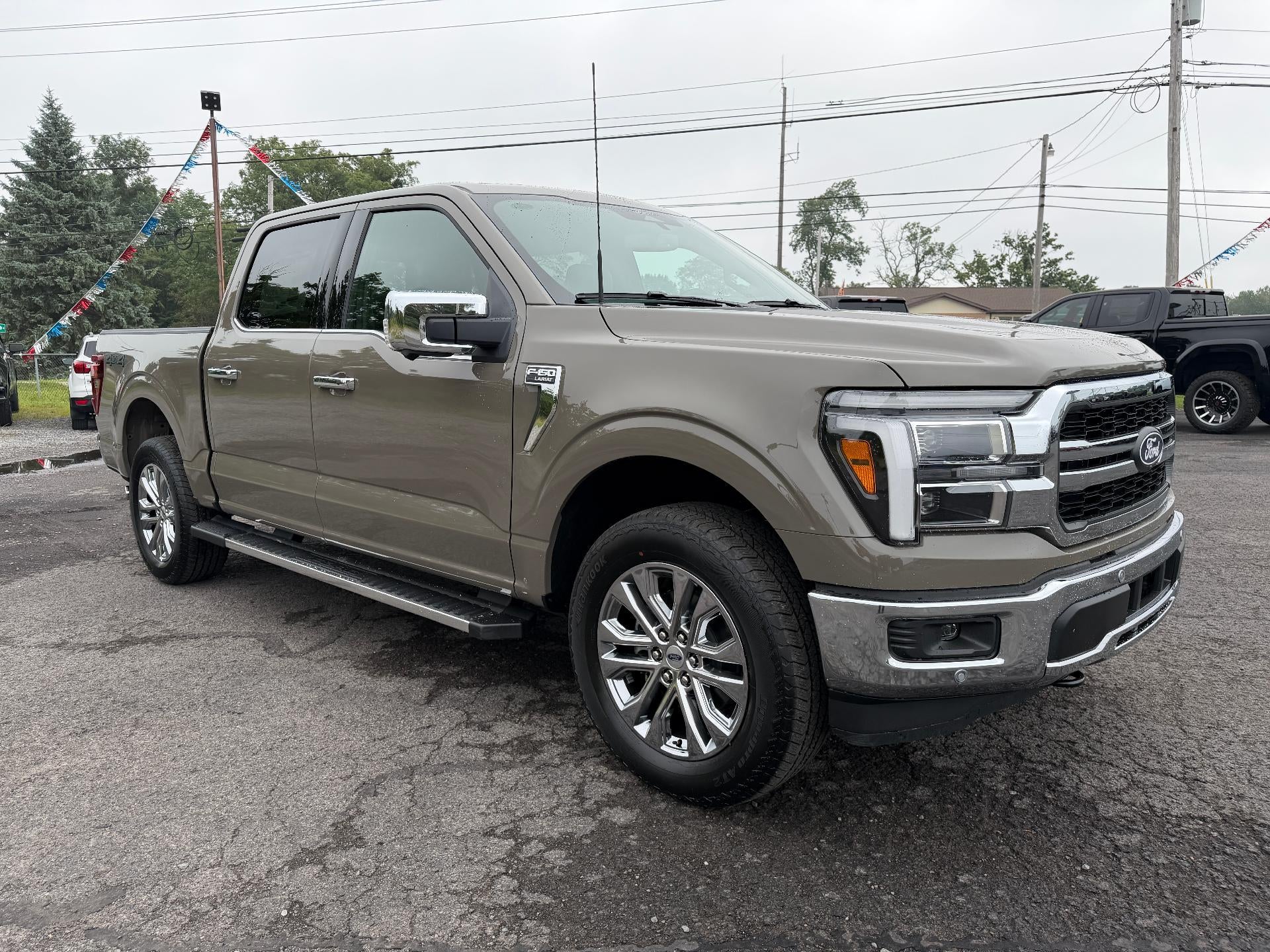 2026 Ford F-150 LARIAT 4WD SuperCrew 5.5' Box
