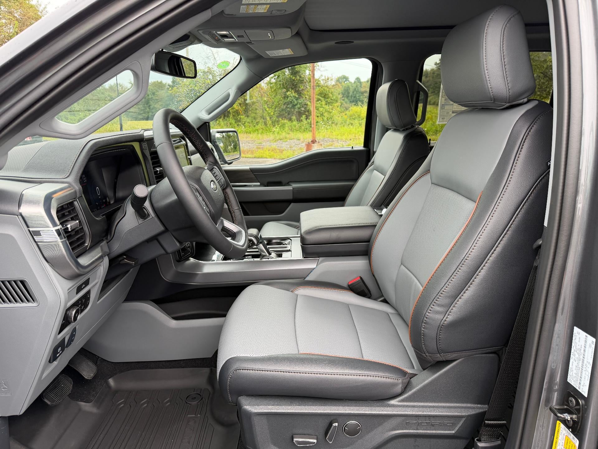 2026 Ford F-150 LARIAT 4WD SuperCrew 5.5' Box