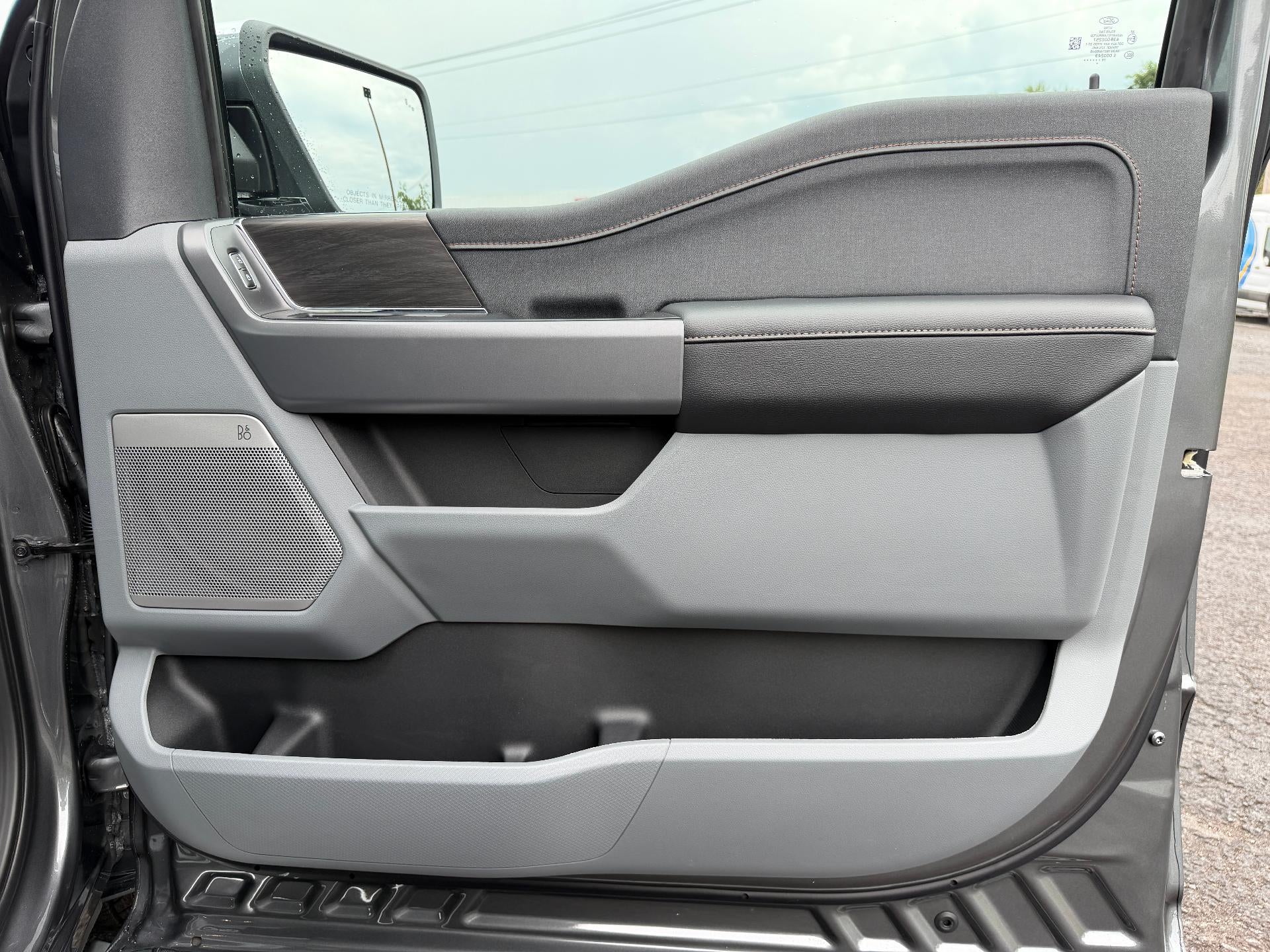 2026 Ford F-150 LARIAT 4WD SuperCrew 5.5' Box