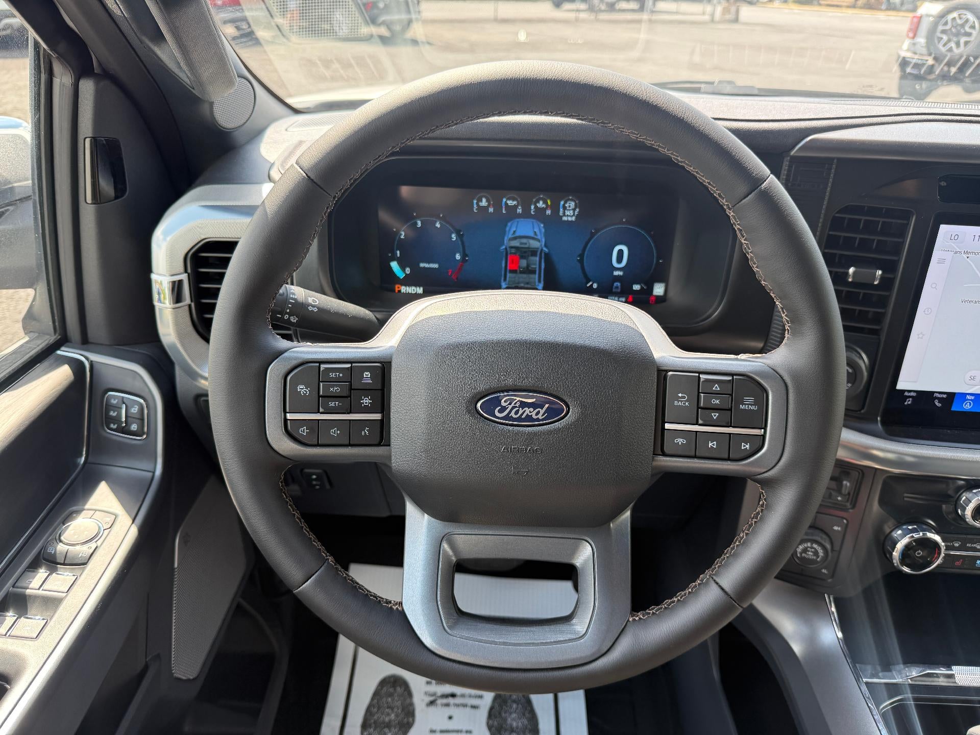 2025 Ford F-150 LARIAT 4WD SuperCrew 5.5' Box