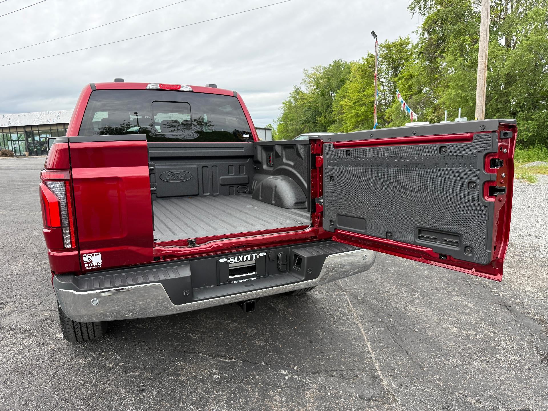 2026 Ford F-150 LARIAT 4WD SuperCrew 5.5' Box