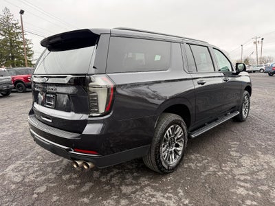 2025 Chevrolet Suburban 4WD Z71