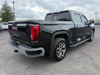 2022 GMC Sierra 1500 Crew Cab Short Box 4-Wheel Drive SLT