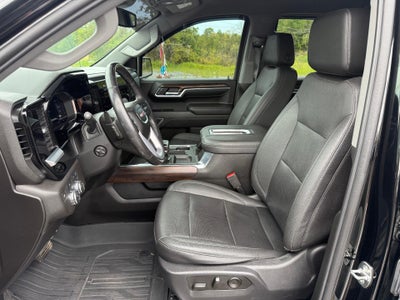 2022 GMC Sierra 1500 Crew Cab Short Box 4-Wheel Drive SLT